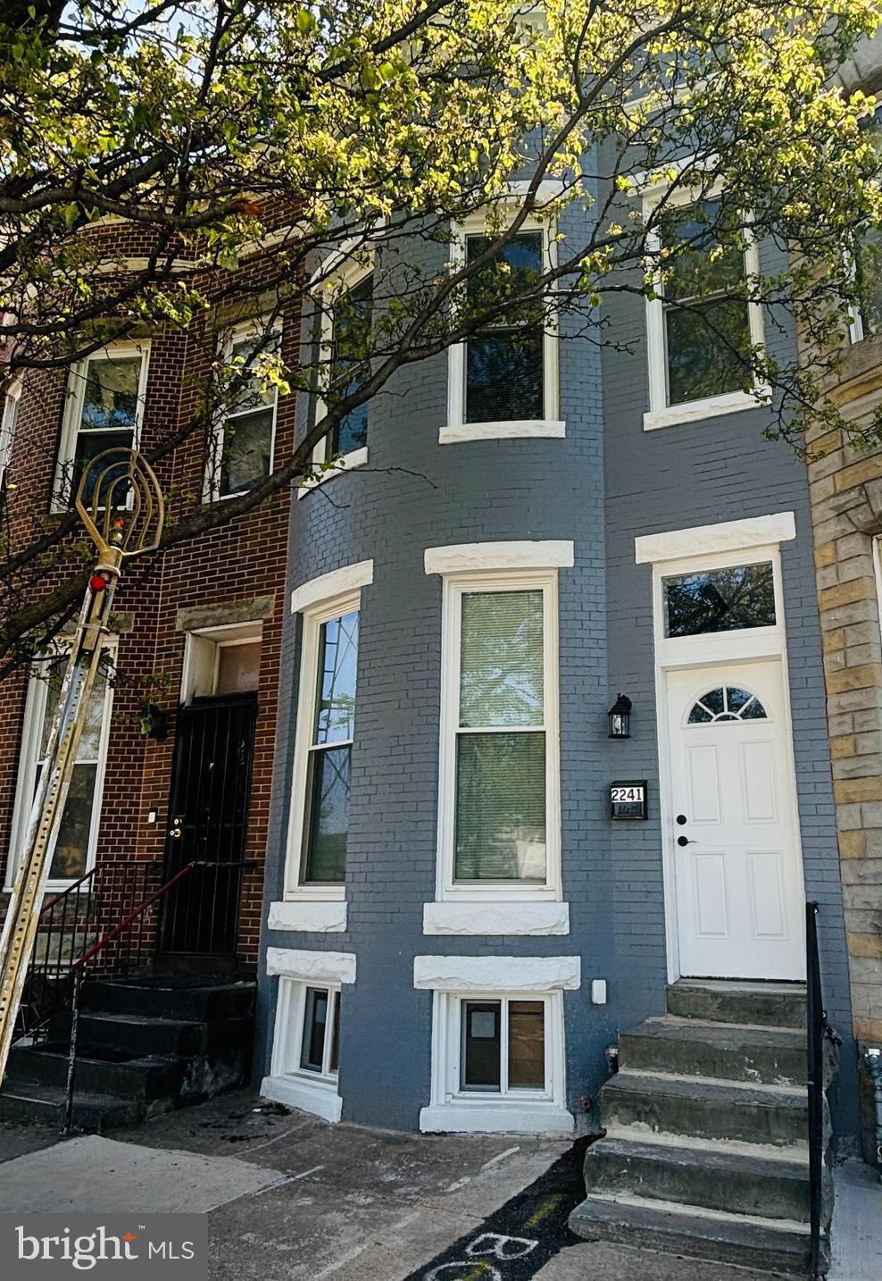 OLIVER - Residential