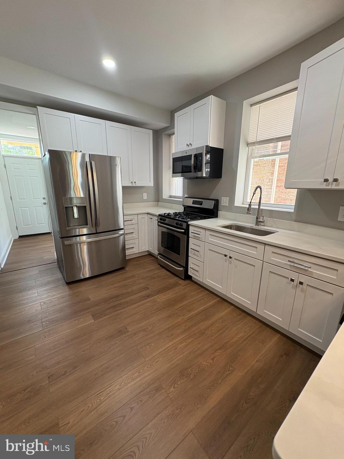 OLIVER - Residential