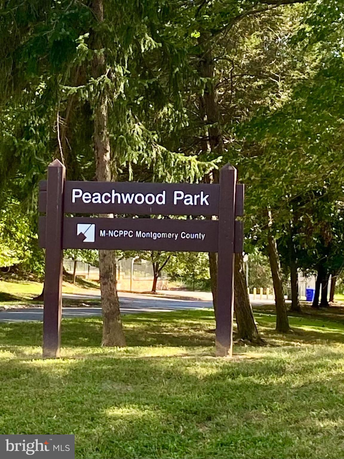 PEACHWOOD - Residential