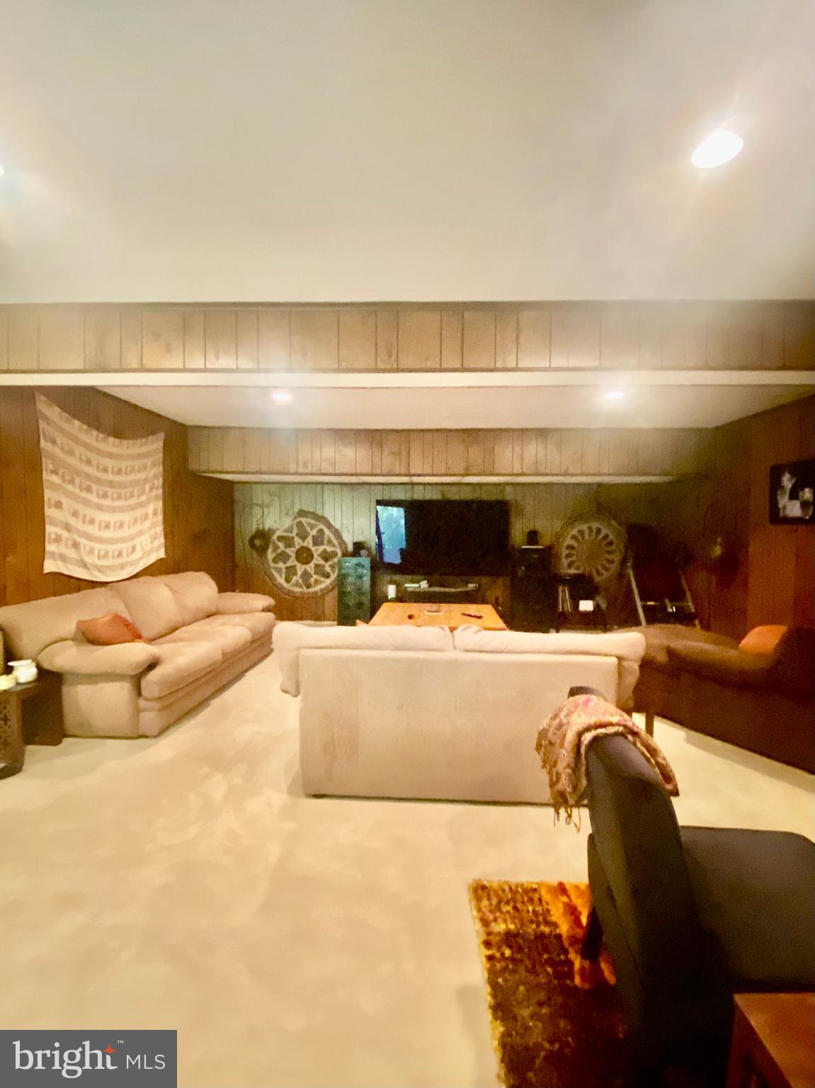 PEACHWOOD - Residential