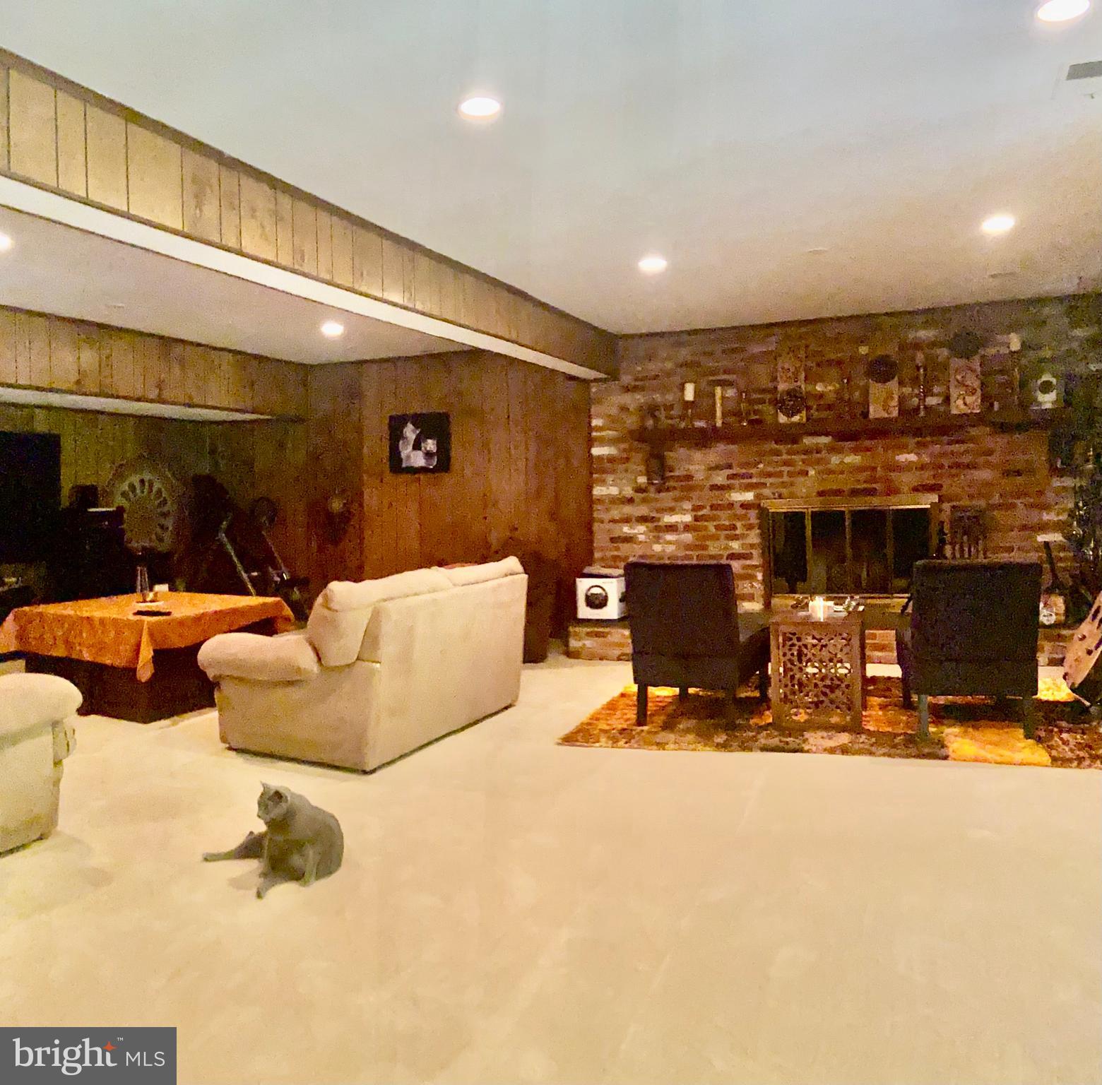 PEACHWOOD - Residential