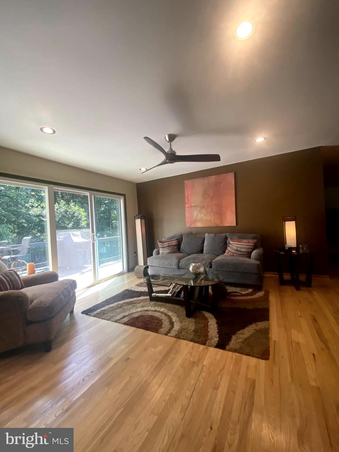 PEACHWOOD - Residential