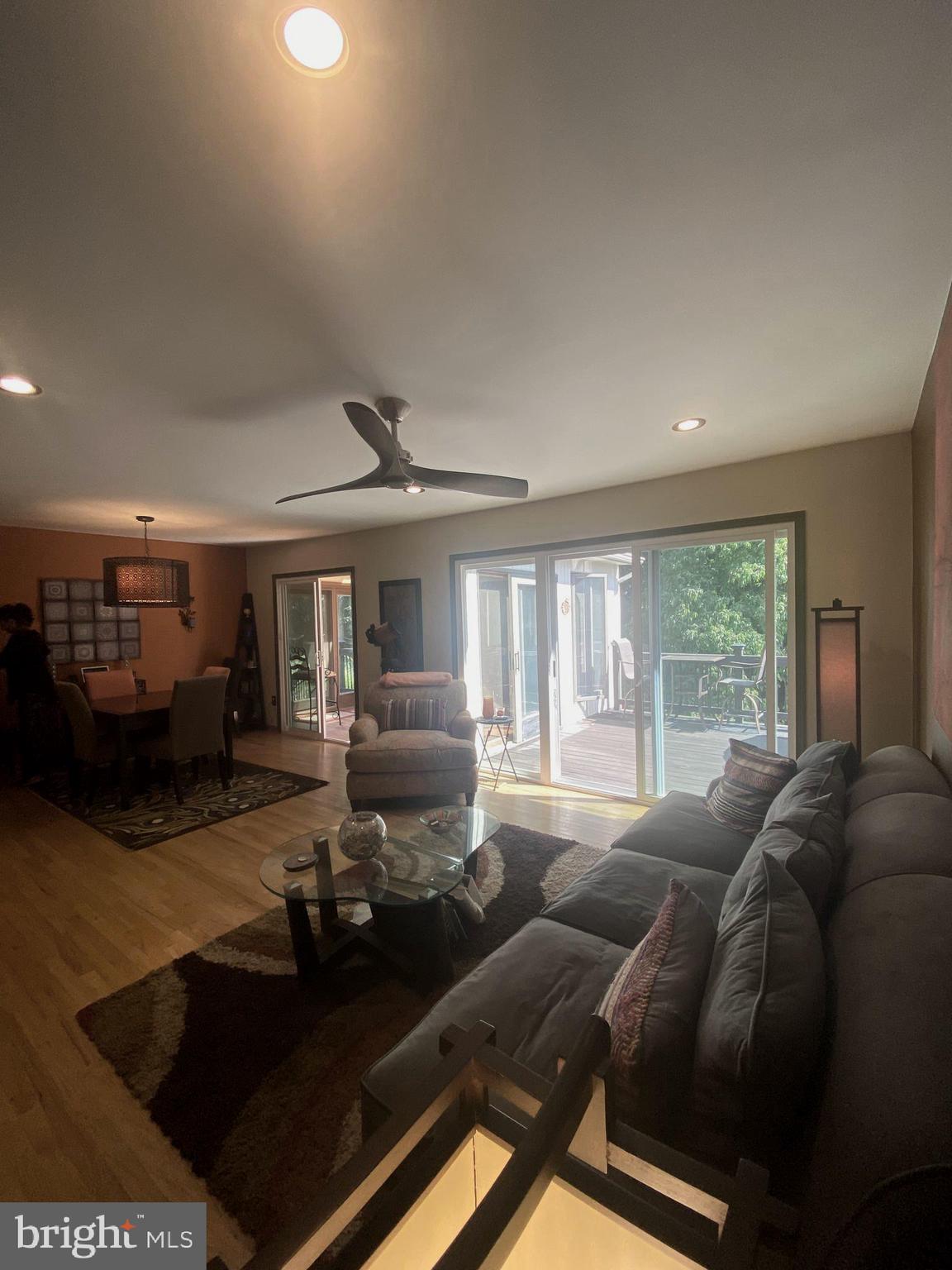 PEACHWOOD - Residential