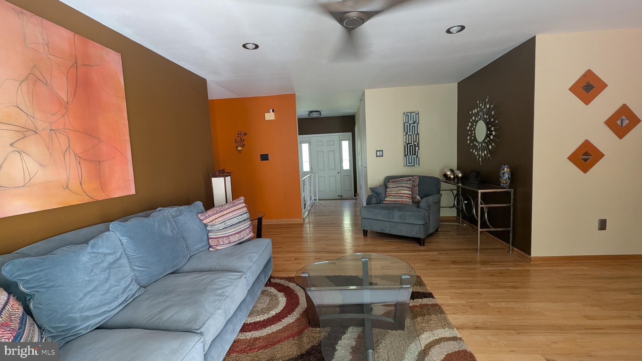 PEACHWOOD - Residential