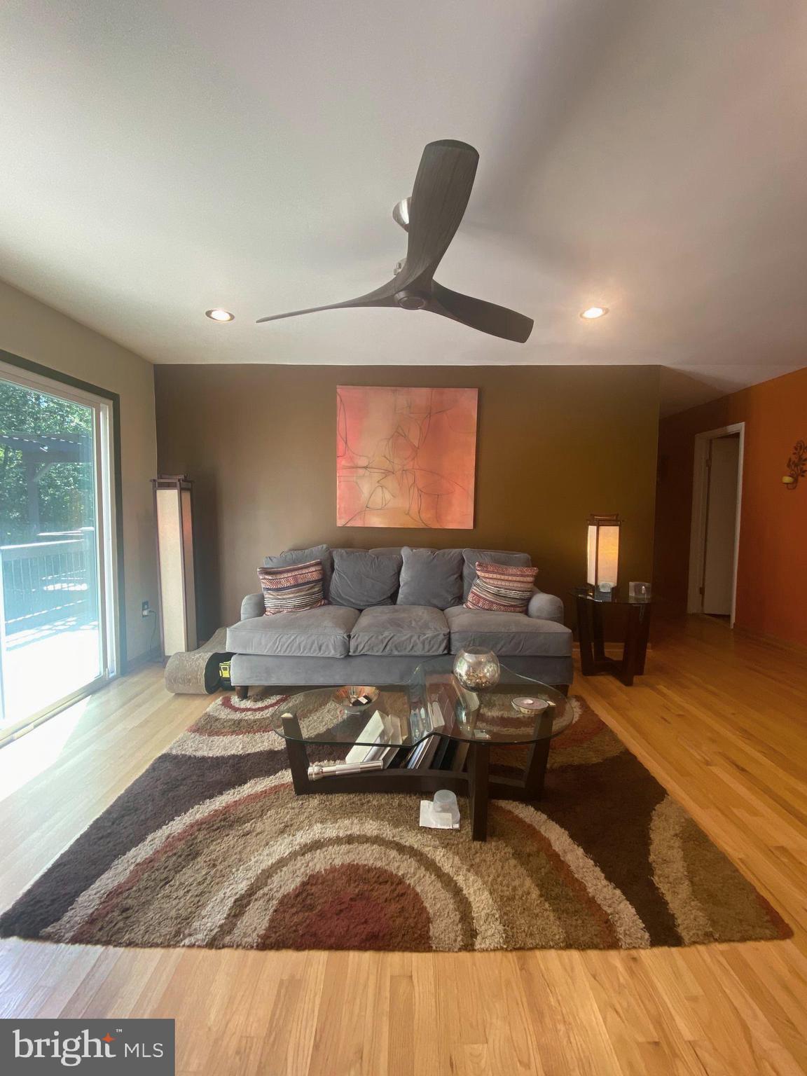 PEACHWOOD - Residential