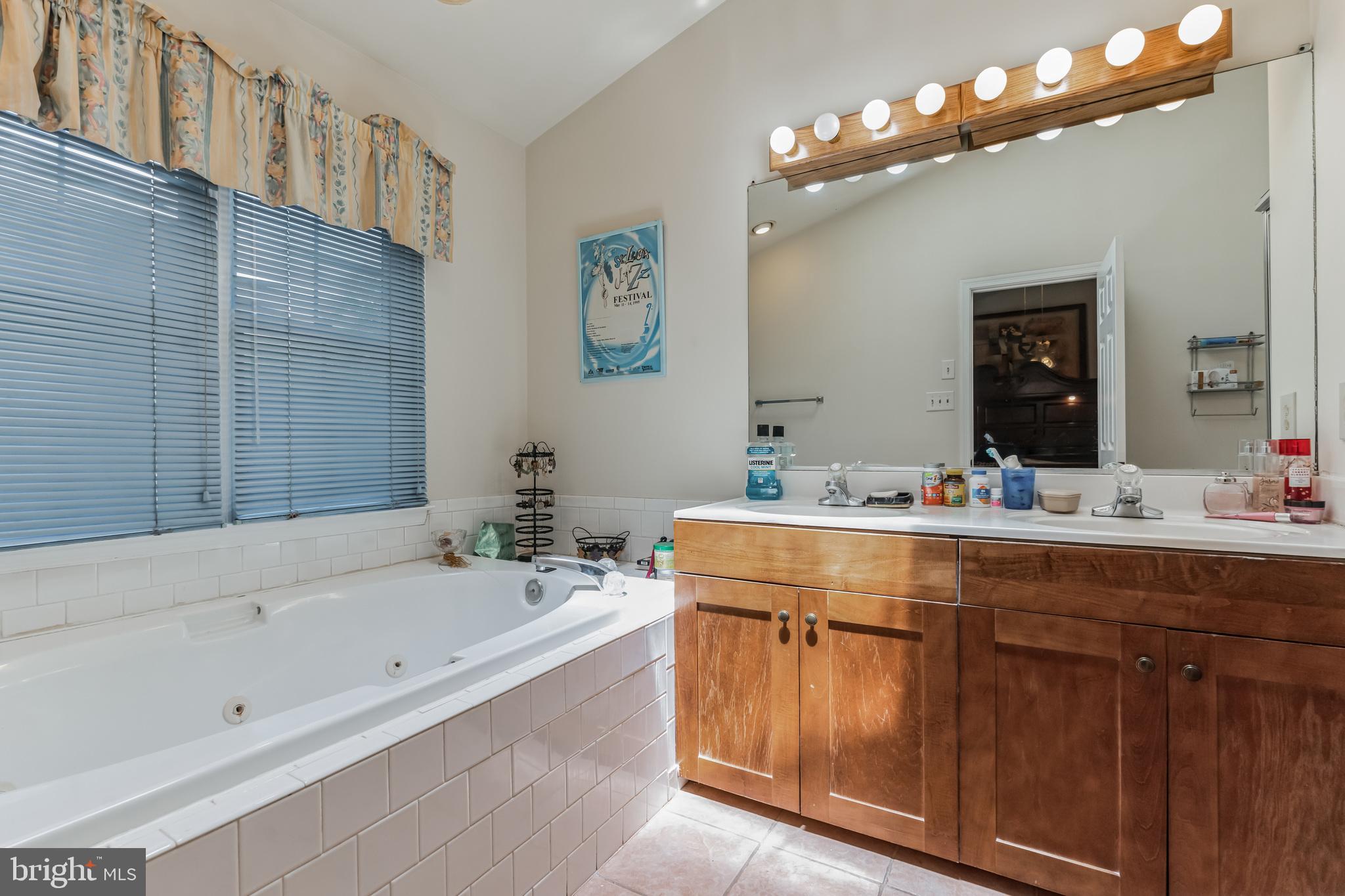 NORTHRIDGE PLAT 14 - Residential