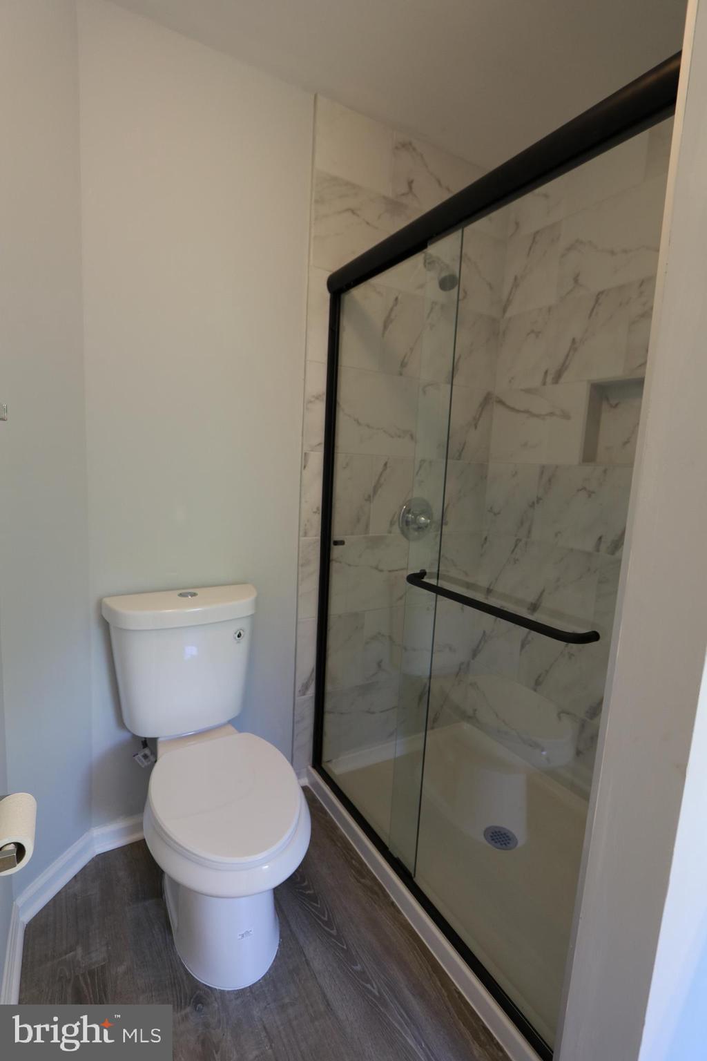 KINGSVIEW SUB - Residential Lease