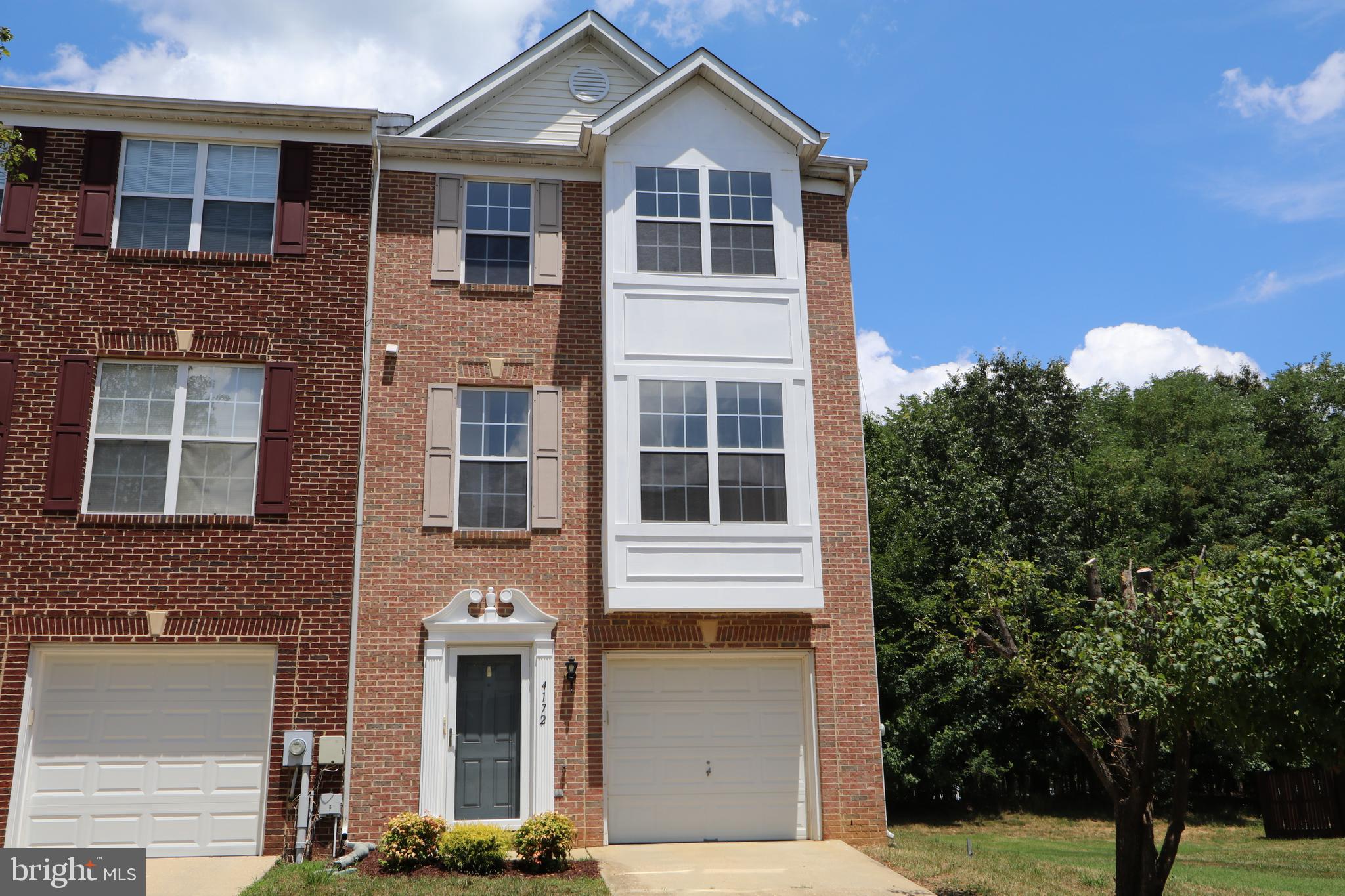 KINGSVIEW SUB - Residential Lease