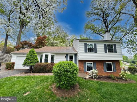 7615 VIRGINIA LANE FALLS CHURCH VA 22043
