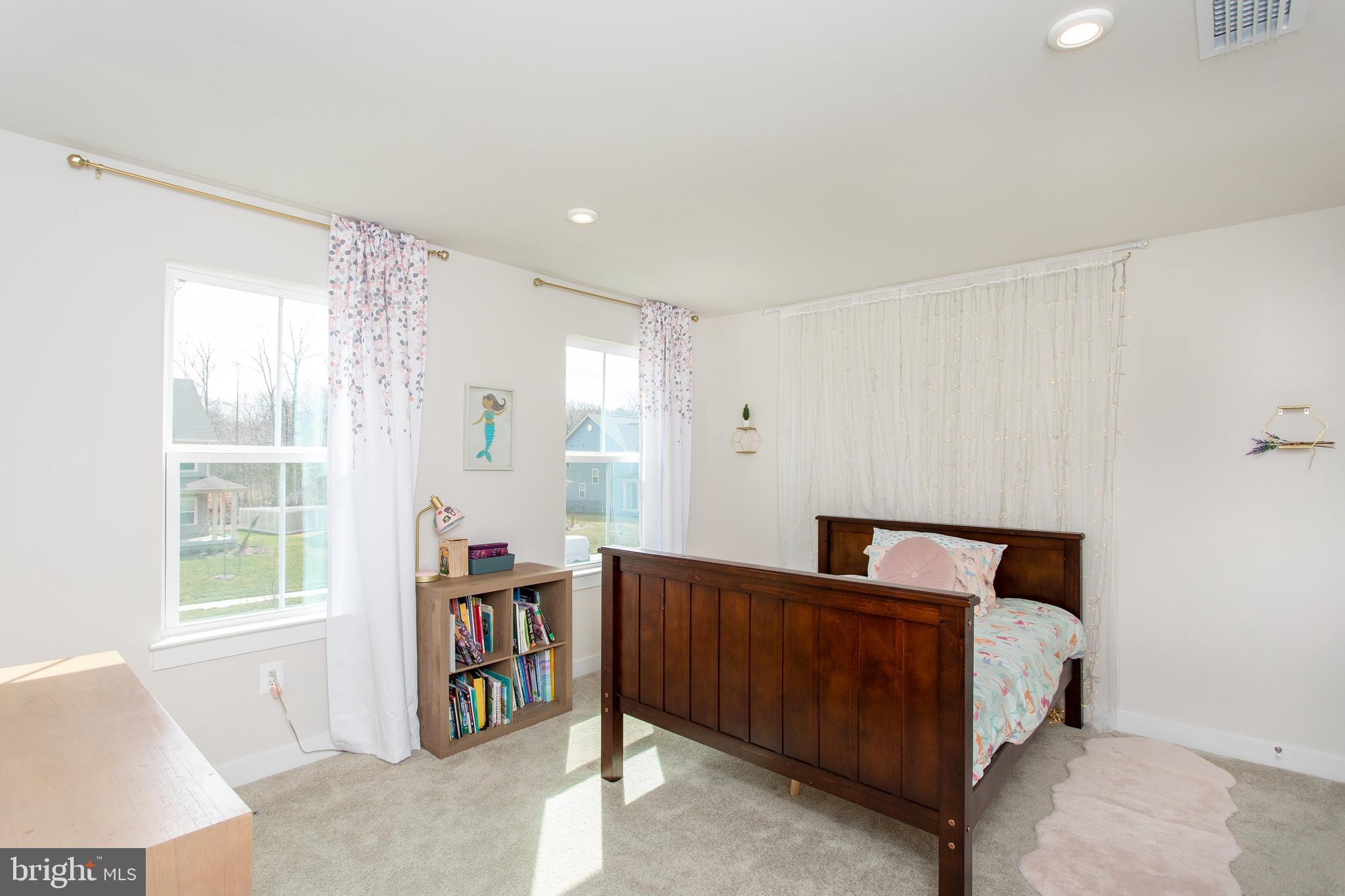 BRENTWOOD - Residential