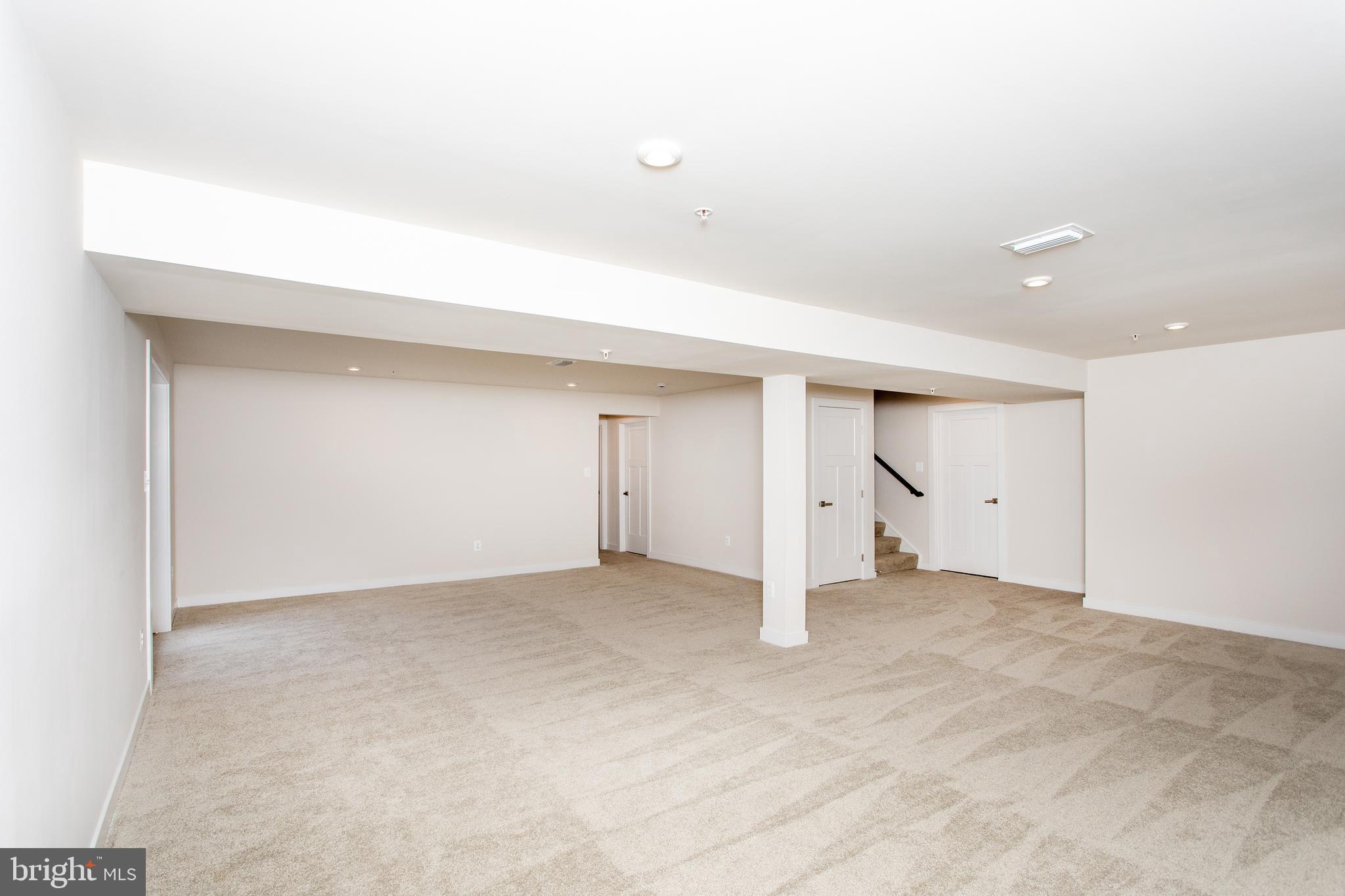 BRENTWOOD - Residential