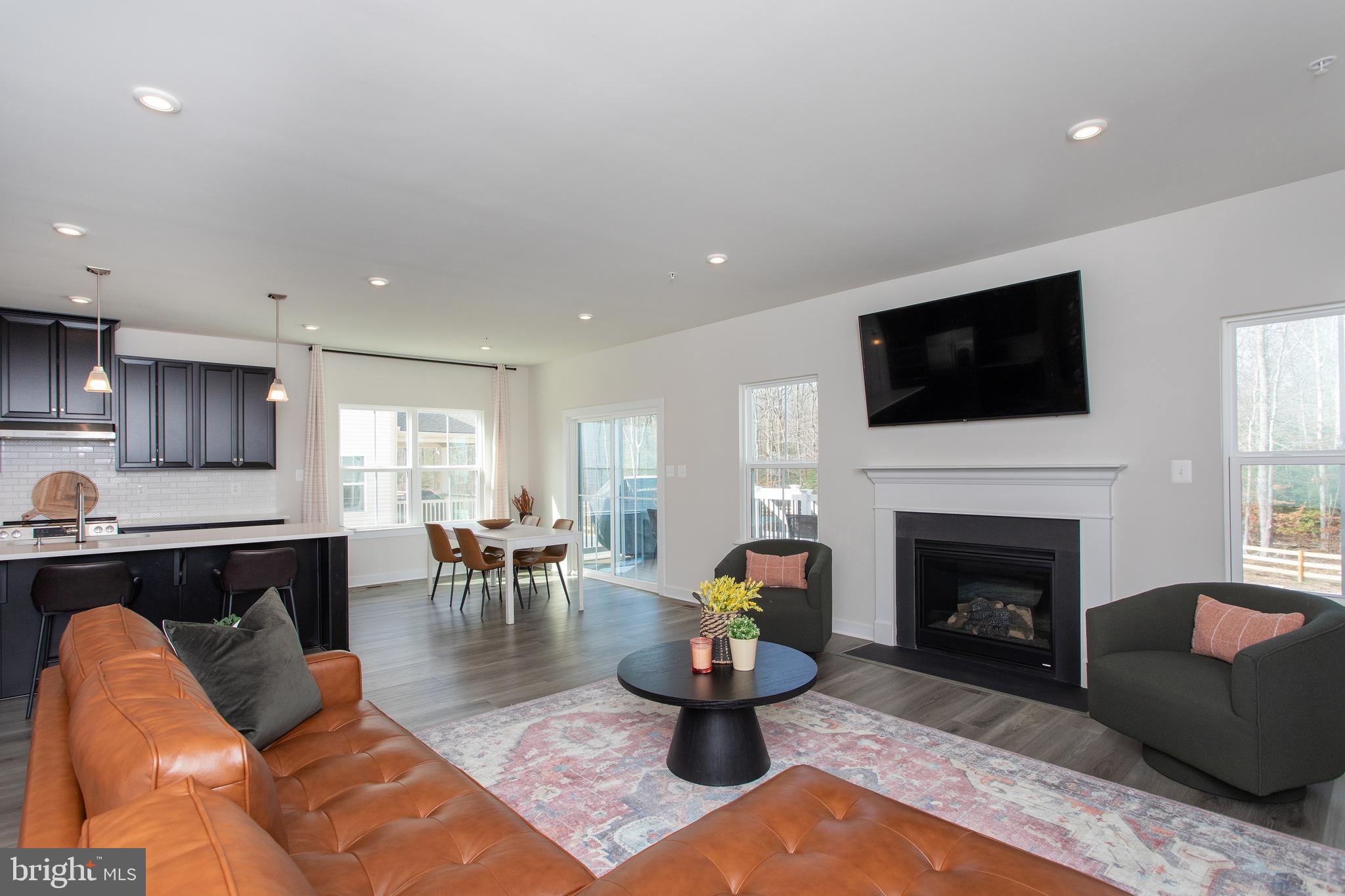 BRENTWOOD - Residential