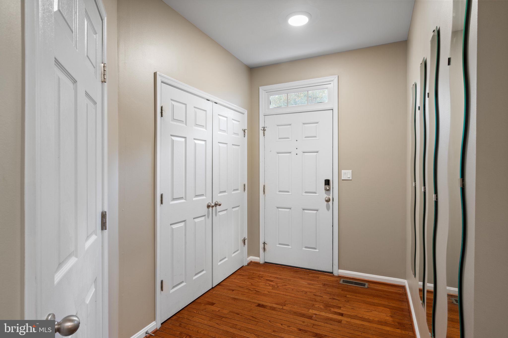 EAGLES POINTE - Residential