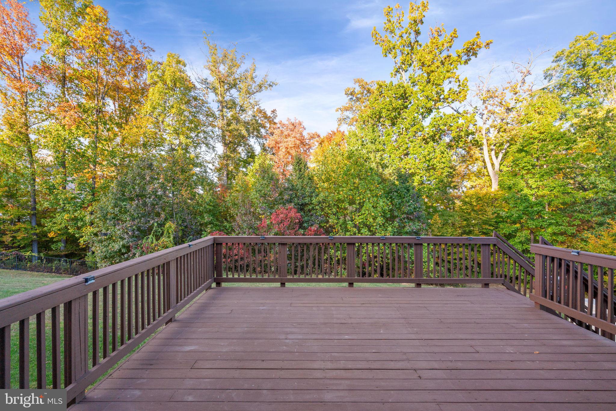 EAGLES POINTE - Residential