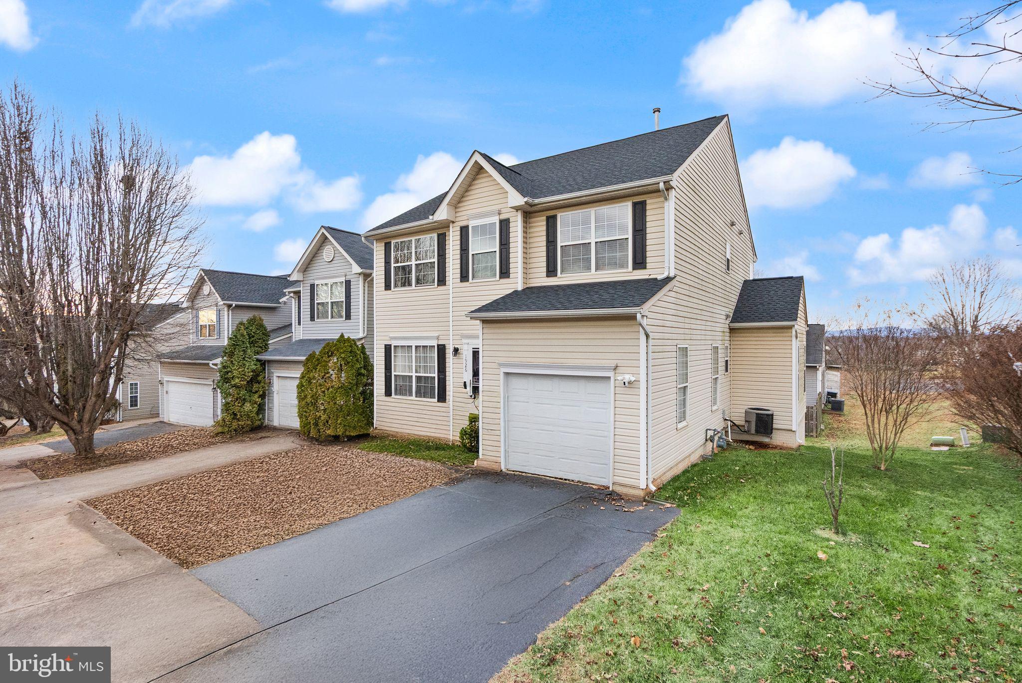 MEADOWS OF CULPEPER - Residential