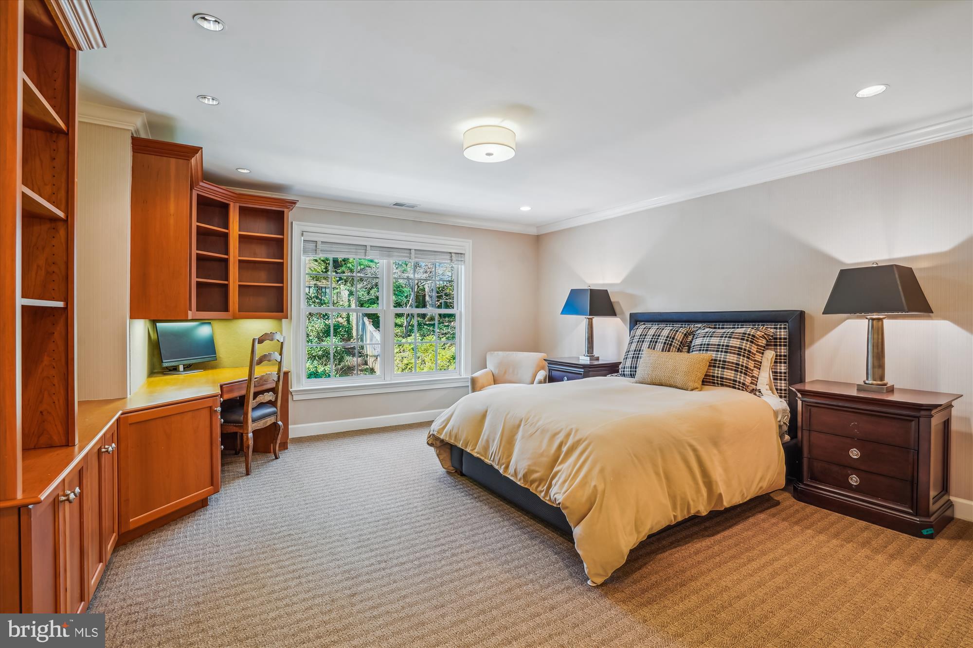 SUMNER - Residential