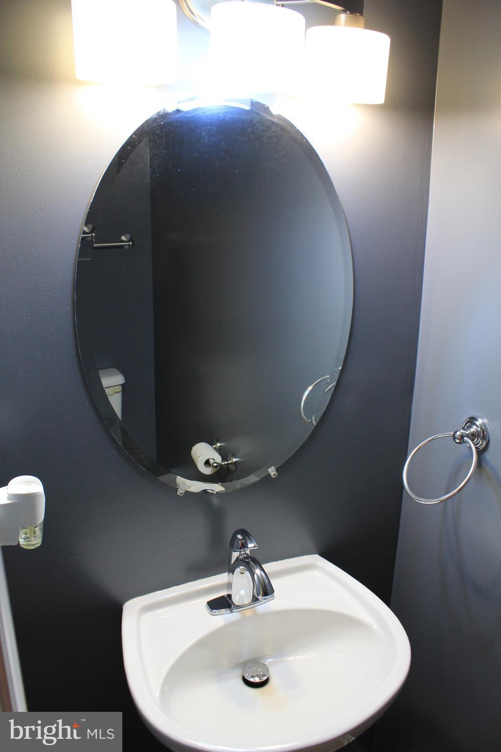 RIDGEFIELD CROSSING - Residential Lease