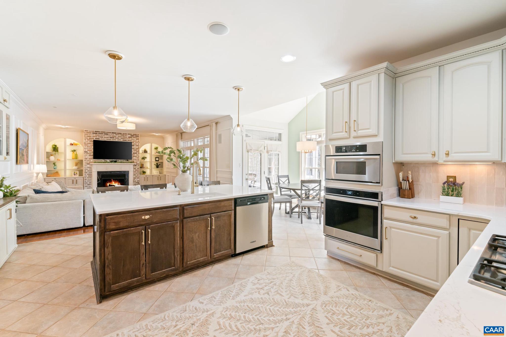 SPRING CREEK - Residential