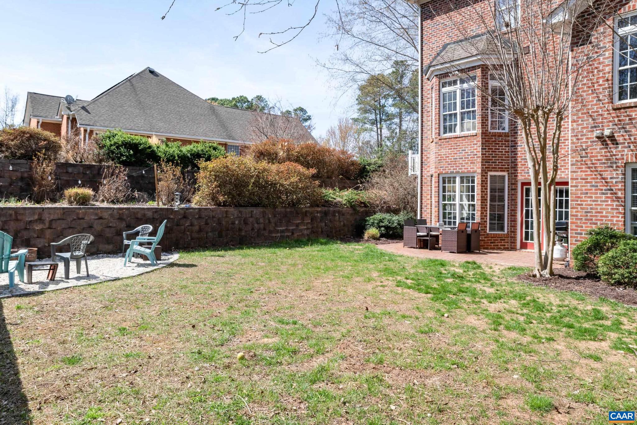 SPRING CREEK - Residential