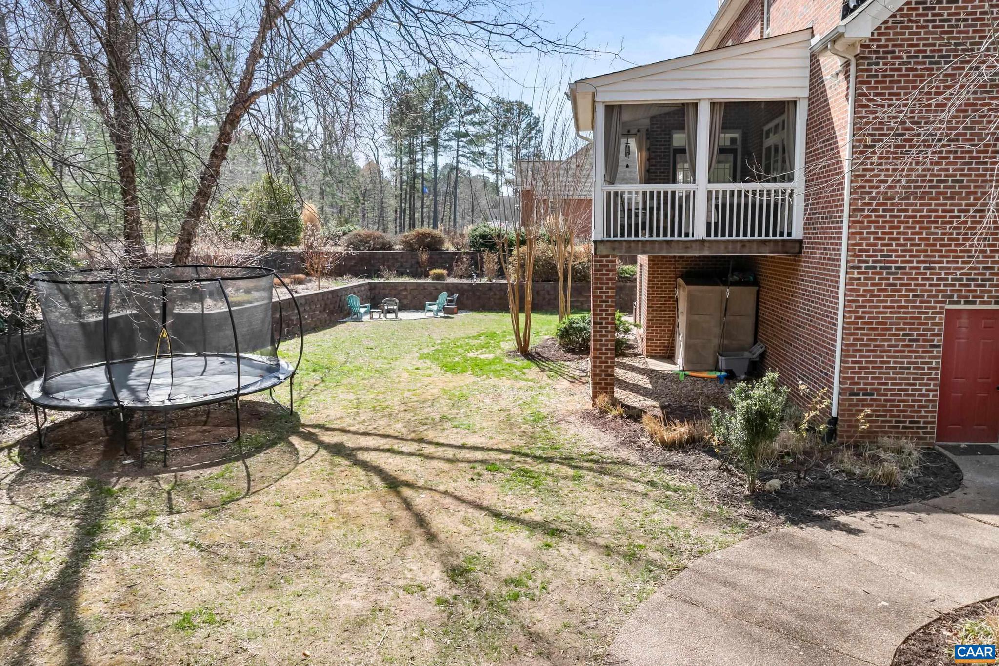 SPRING CREEK - Residential