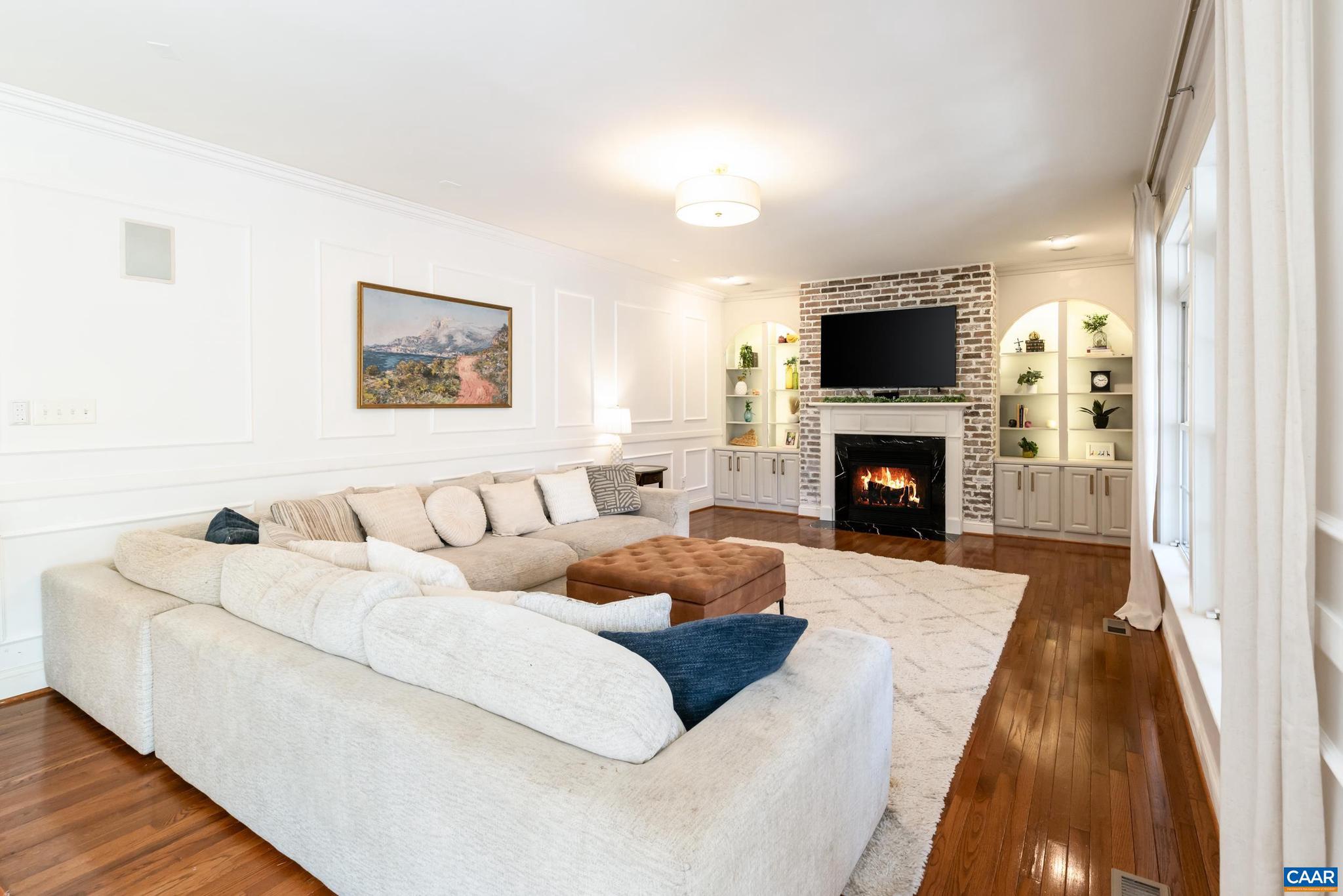 SPRING CREEK - Residential