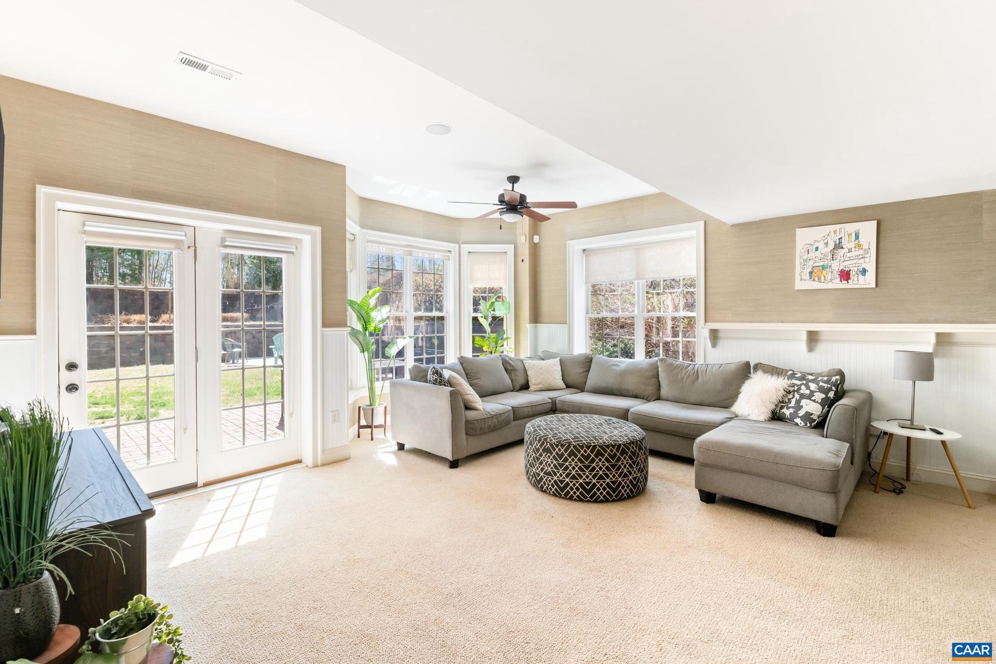 SPRING CREEK - Residential