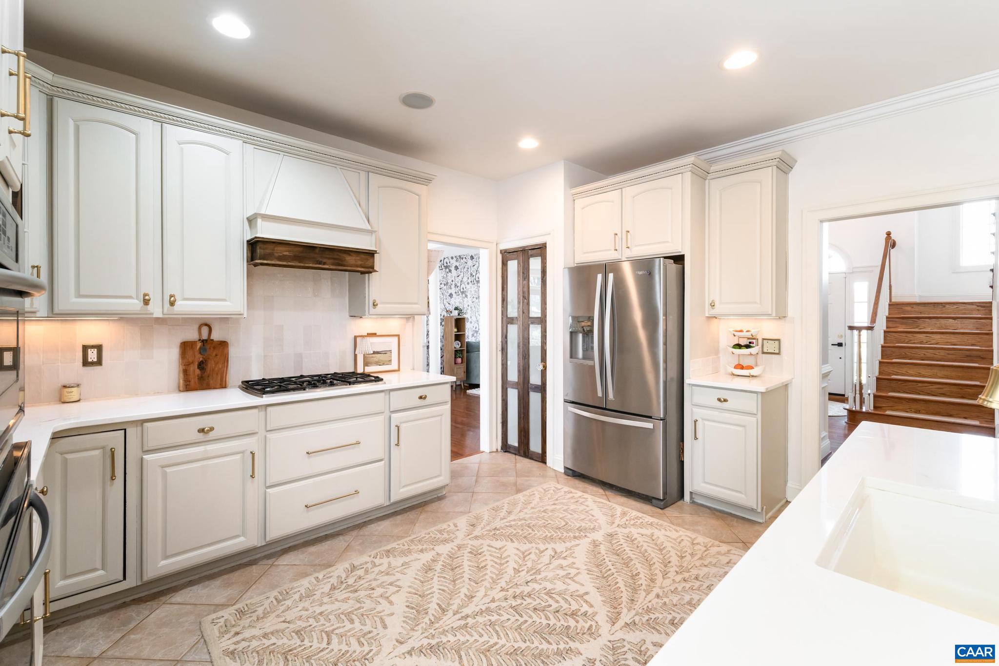 SPRING CREEK - Residential