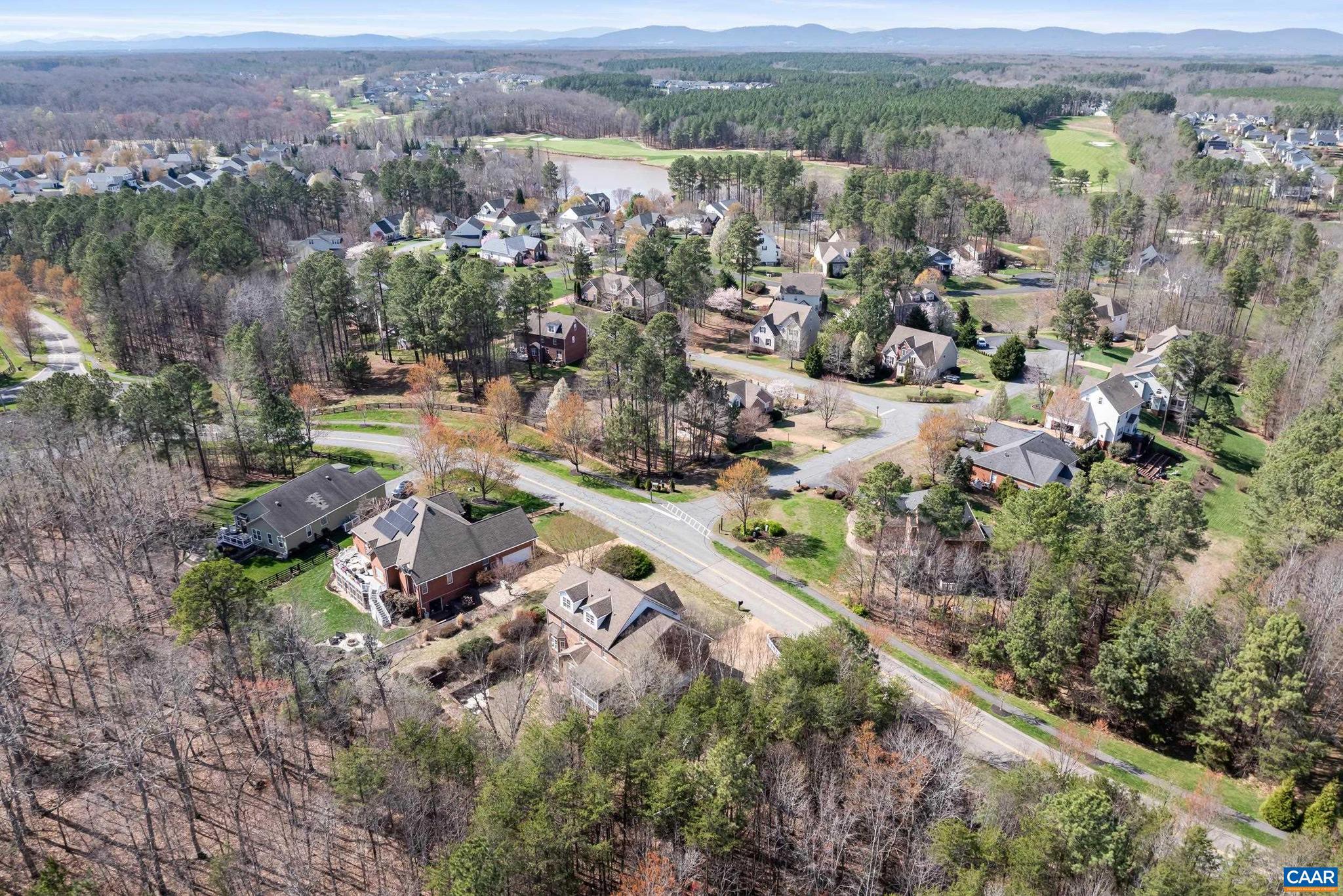 SPRING CREEK - Residential