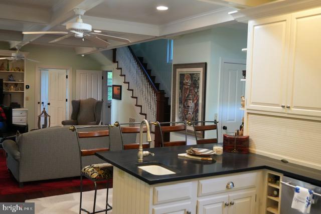 10554 MIRACLE HOUSE CIRCLE