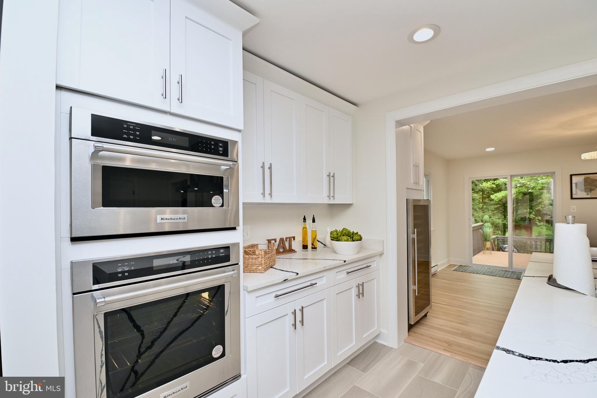 VICTORIA WOODS - Residential