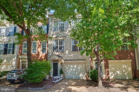 Townhouse For Rent - 109 Martin Lane<br/> ALEXANDRIA, VA 22304