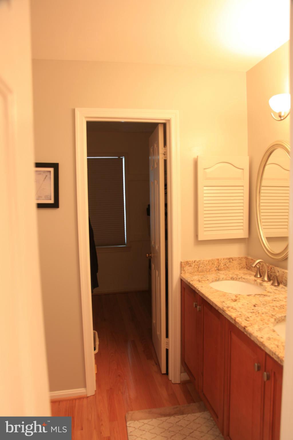 SEMINARY PARK - Residential Lease