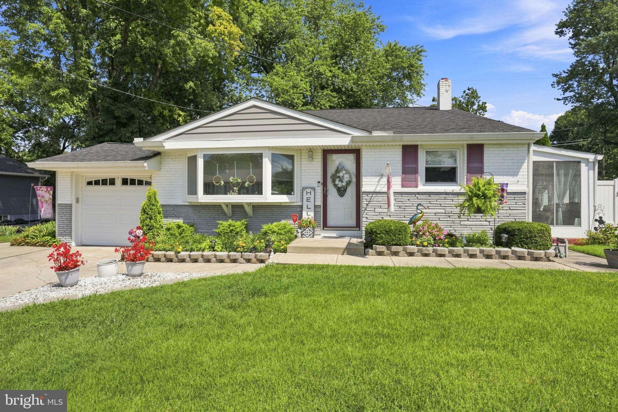 49 ROCKVILLE DRIVE