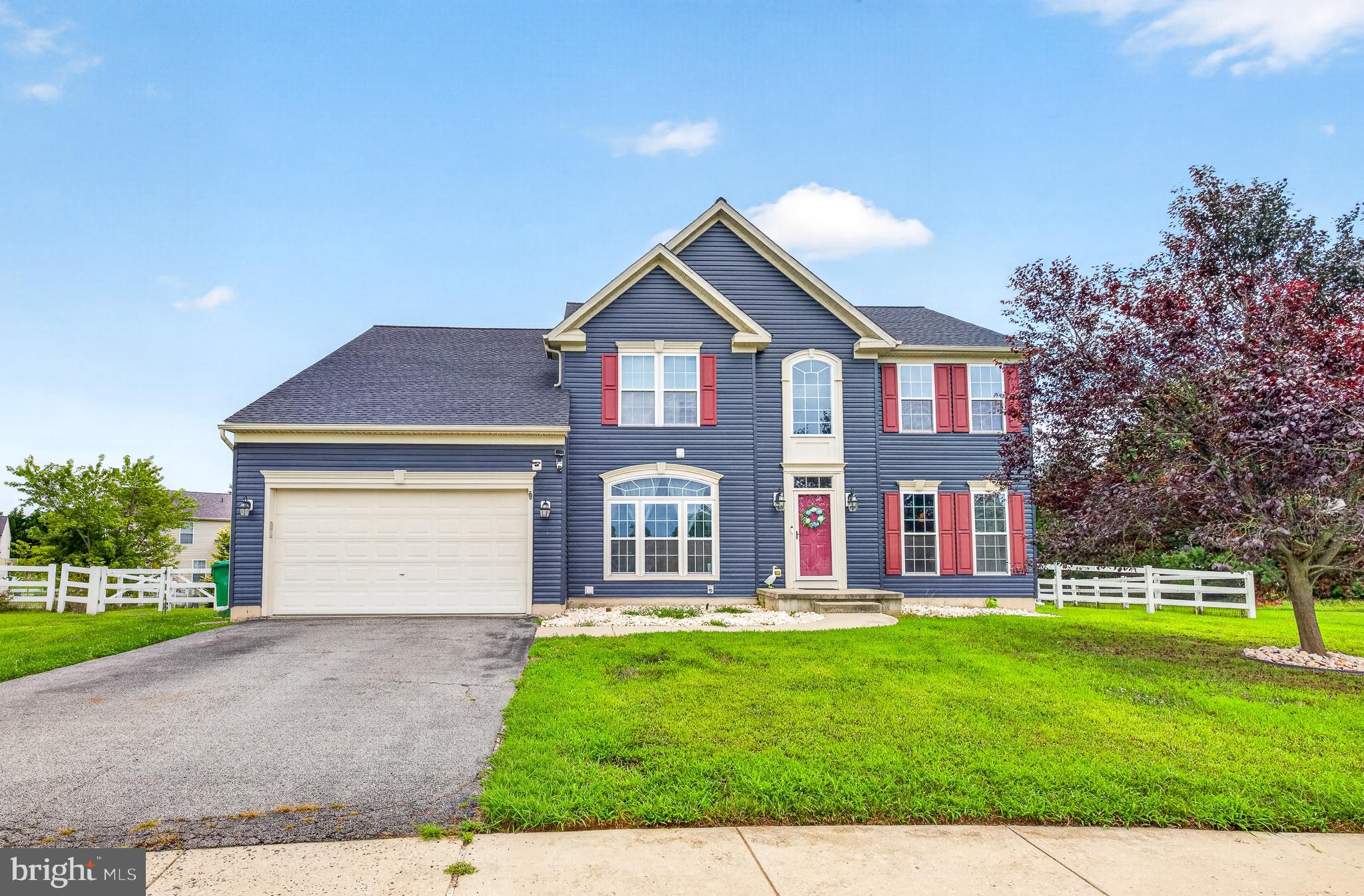 206 MARKHAM COURT