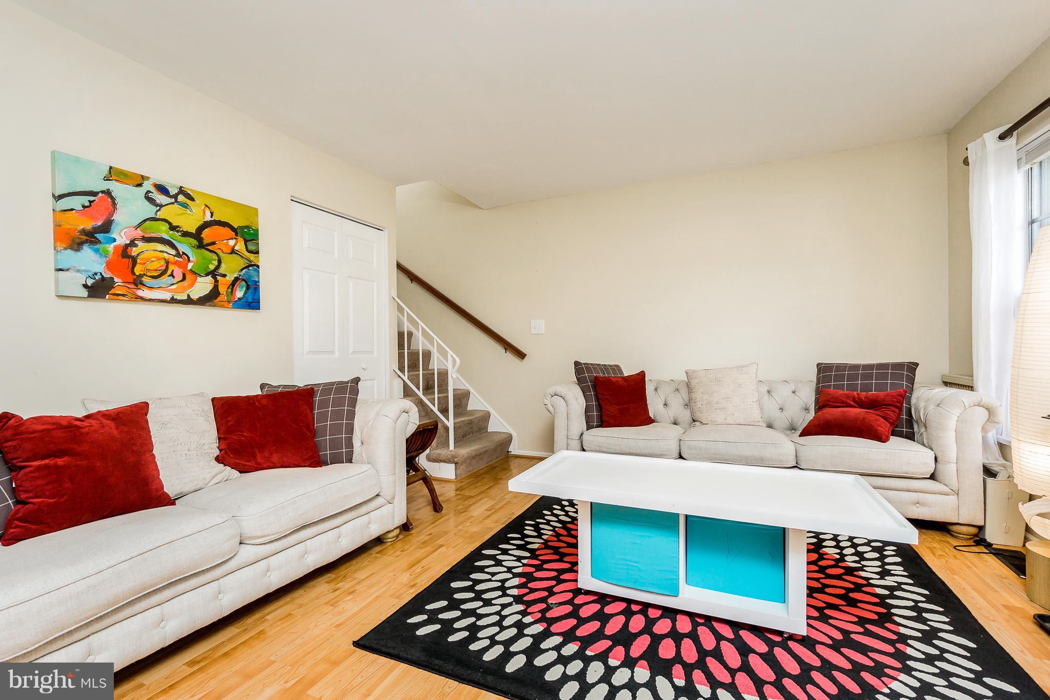 PEMBROOKE - Residential