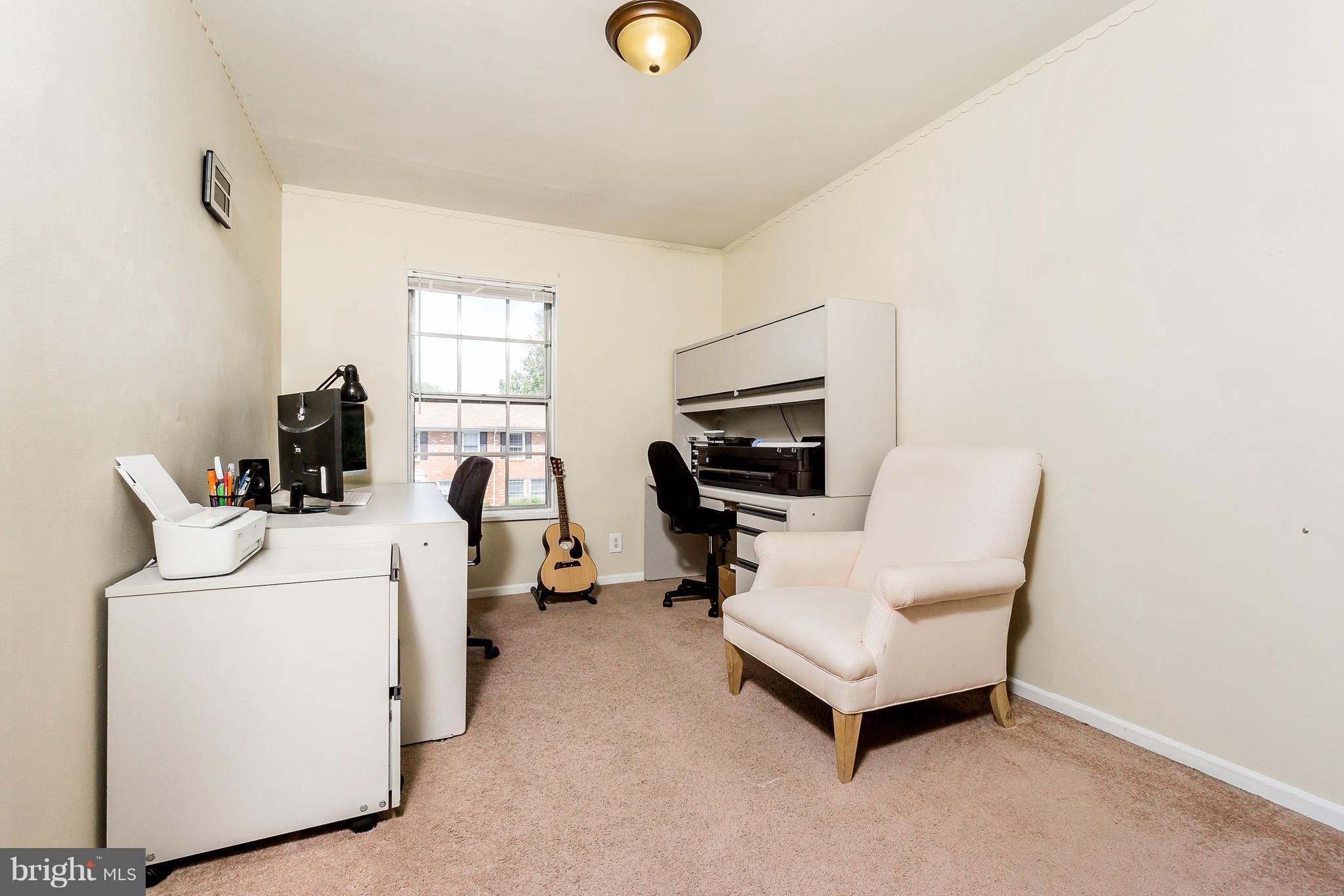 PEMBROOKE - Residential