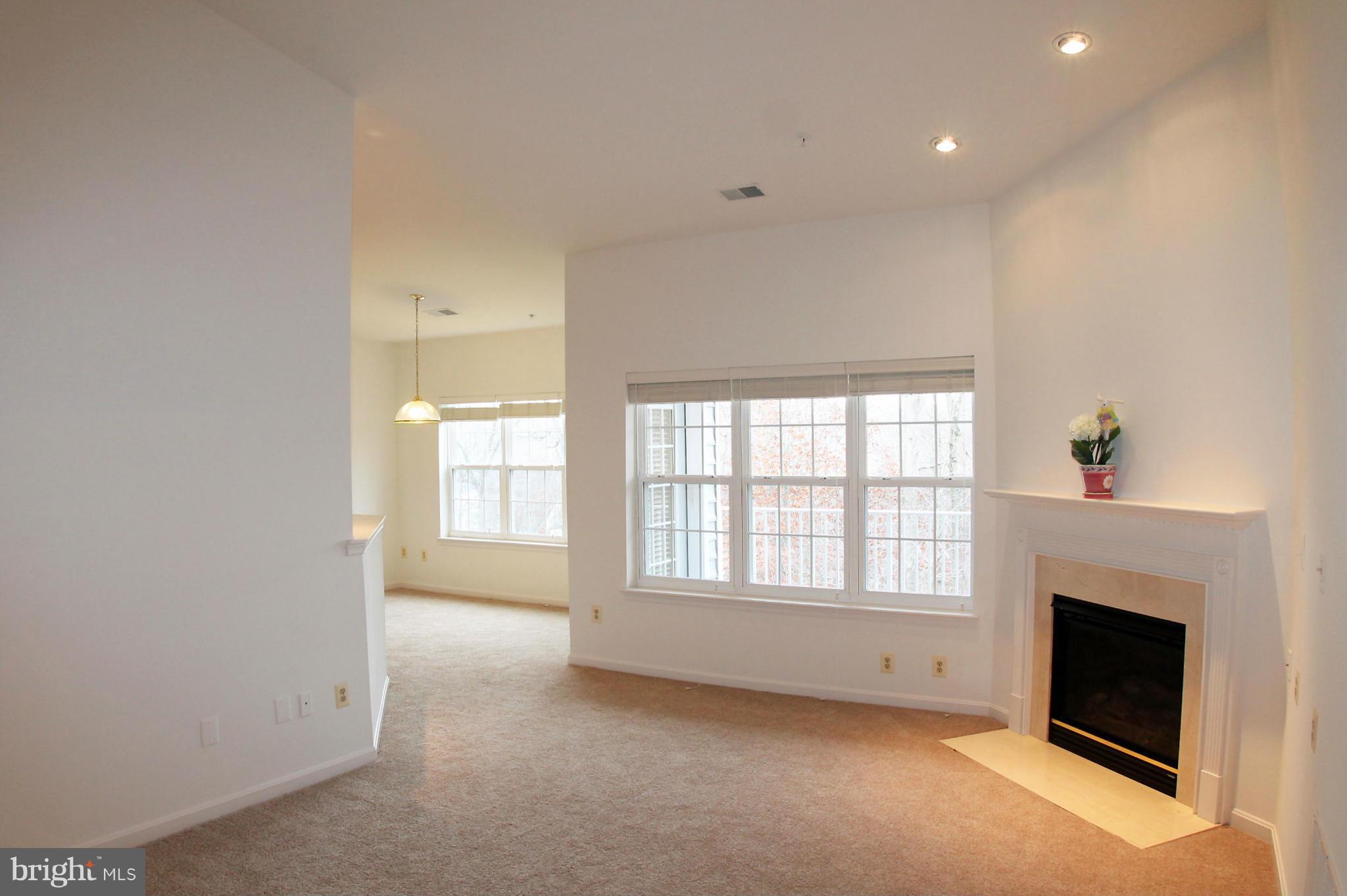 HOPEWELL POINTE - Residential