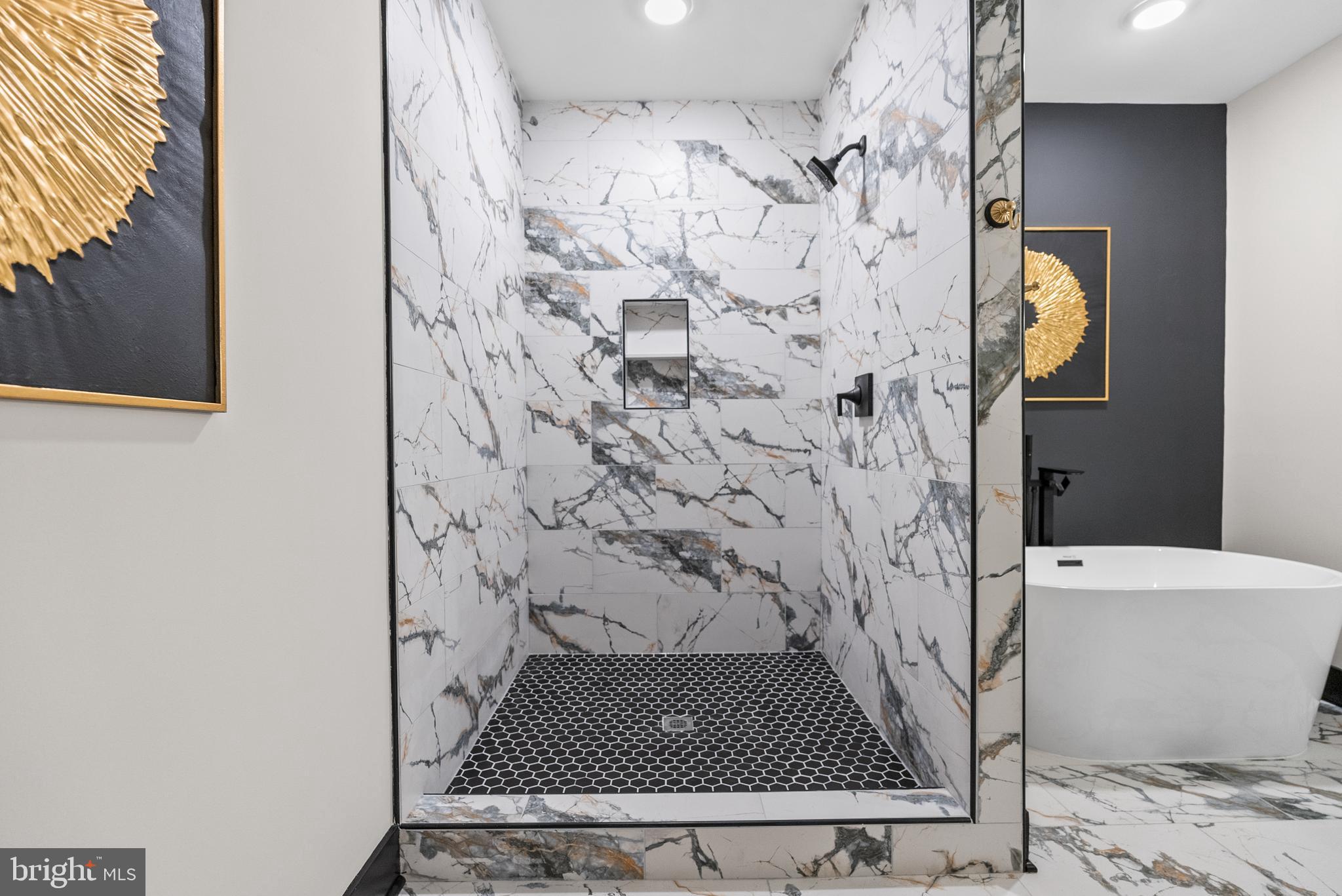 FAIRVIEW MANOR - Residential