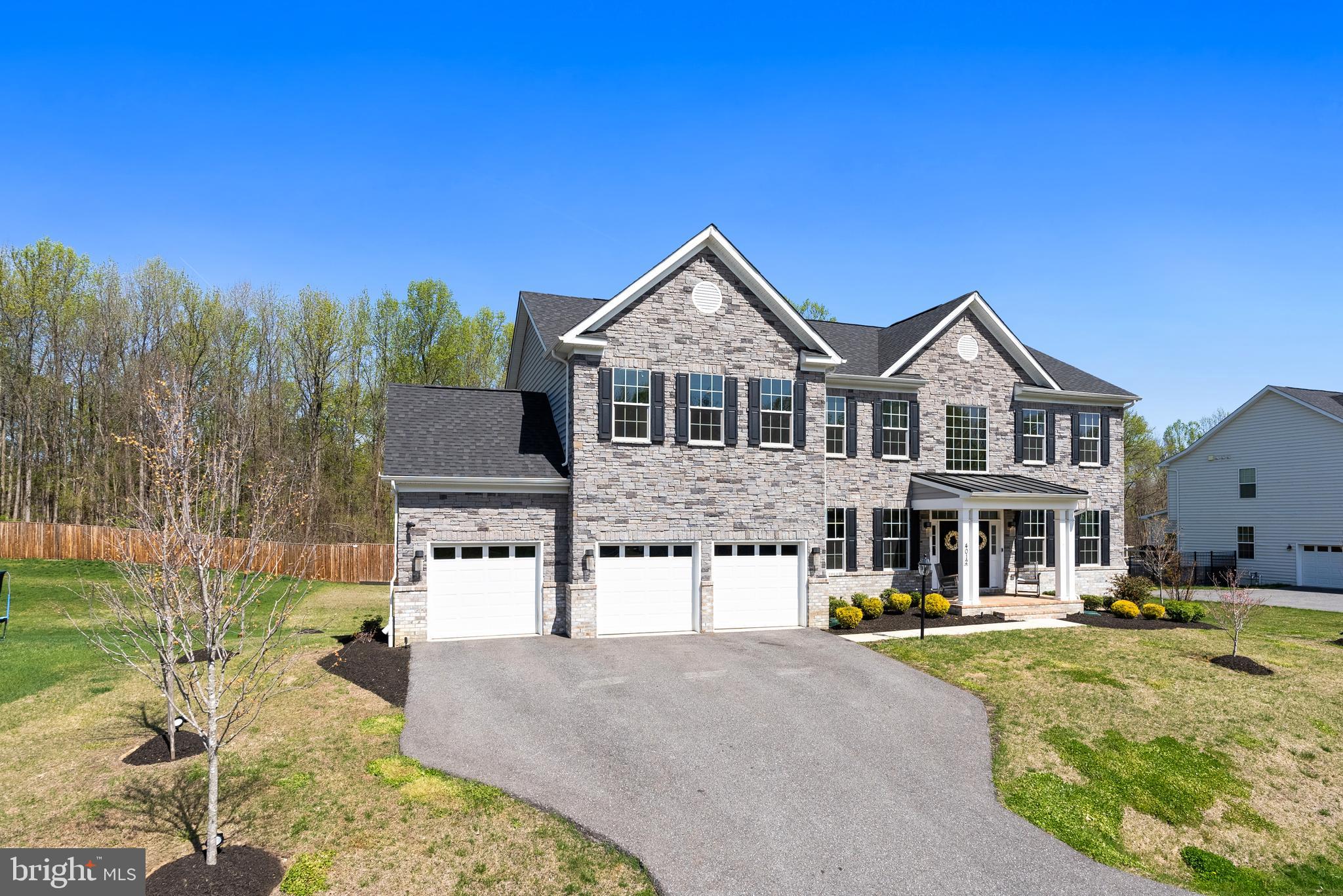 FAIRVIEW MANOR - Residential