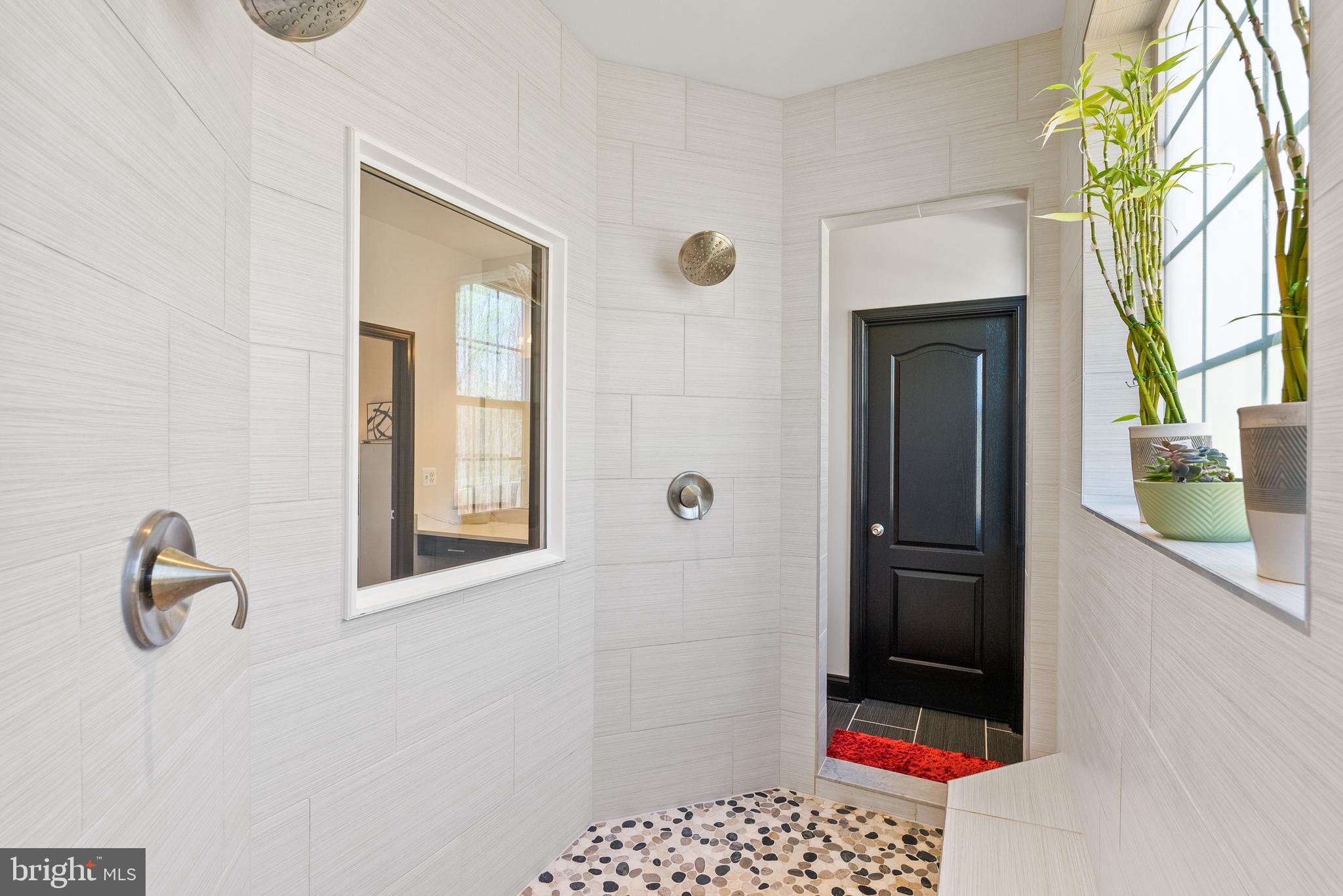 FAIRVIEW MANOR - Residential