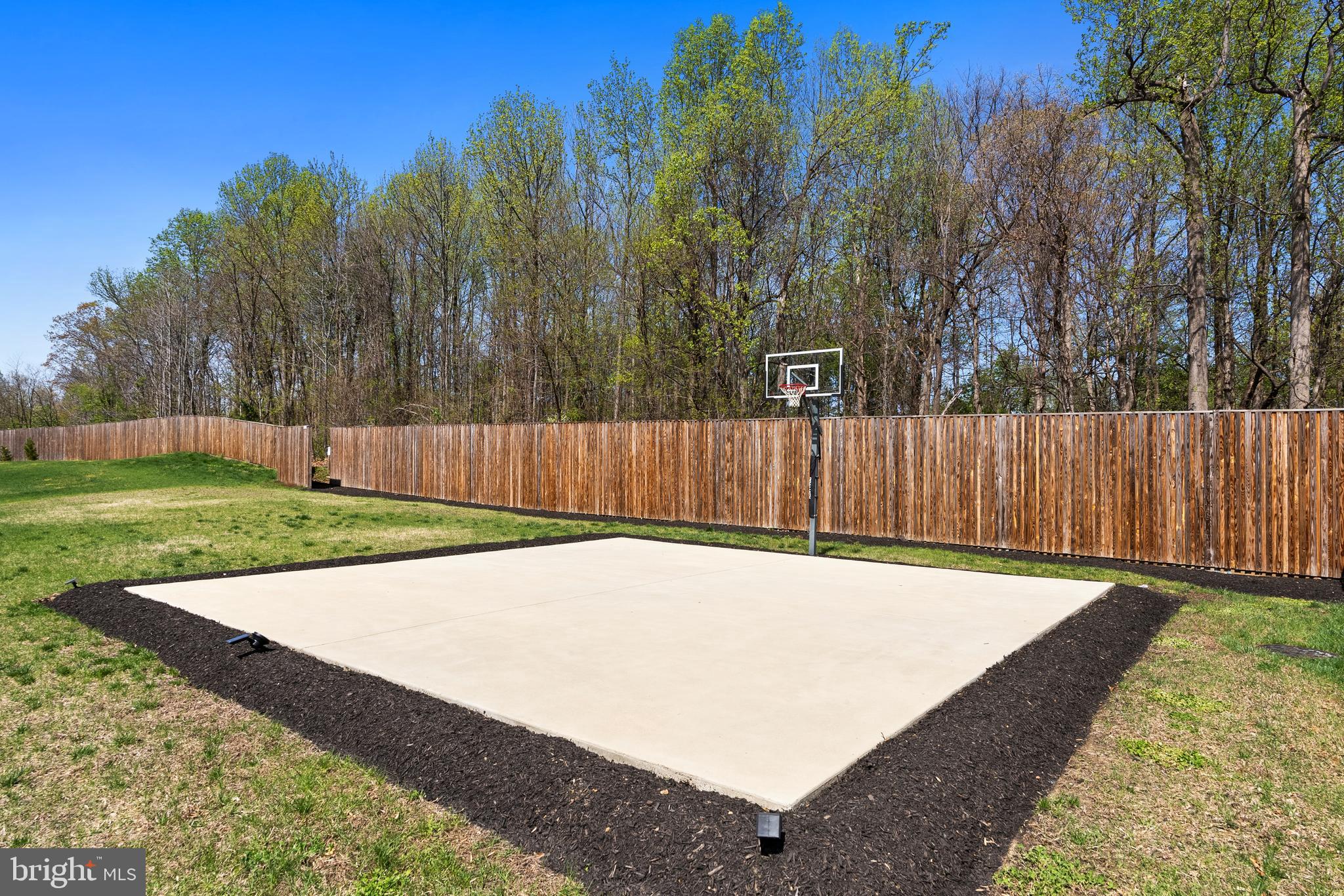 FAIRVIEW MANOR - Residential