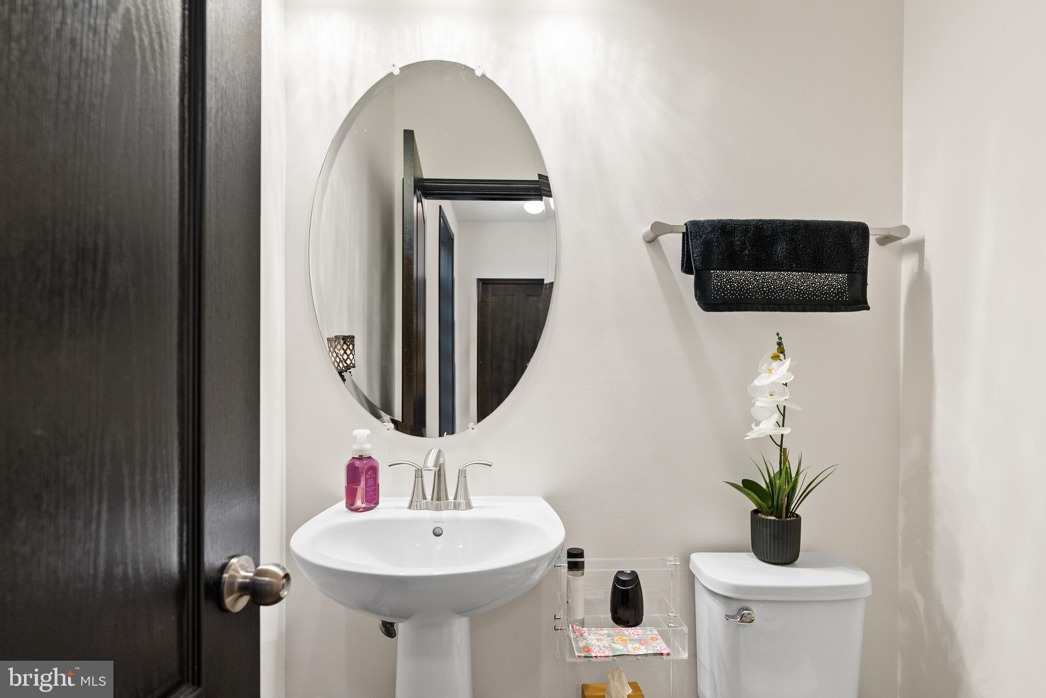 FAIRVIEW MANOR - Residential