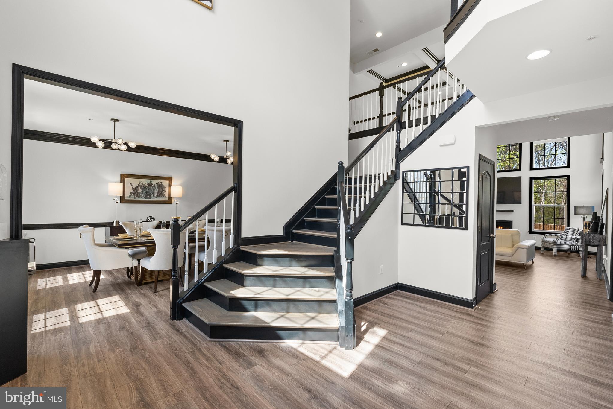 FAIRVIEW MANOR - Residential