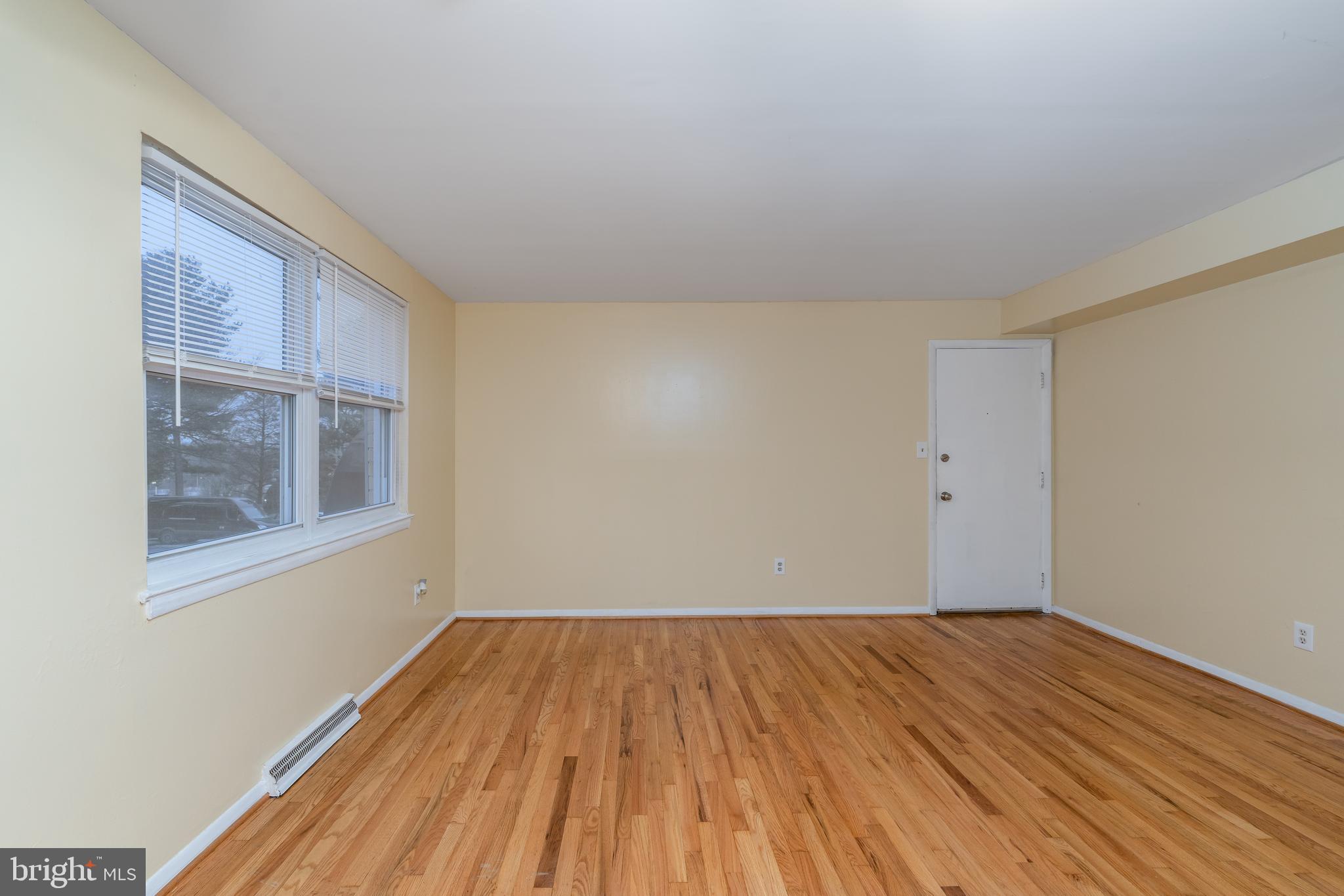 MEDFIELD - Residential Lease