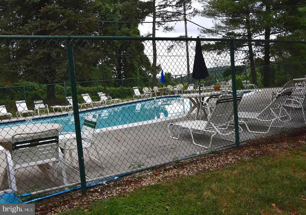 MEDFIELD - Residential Lease