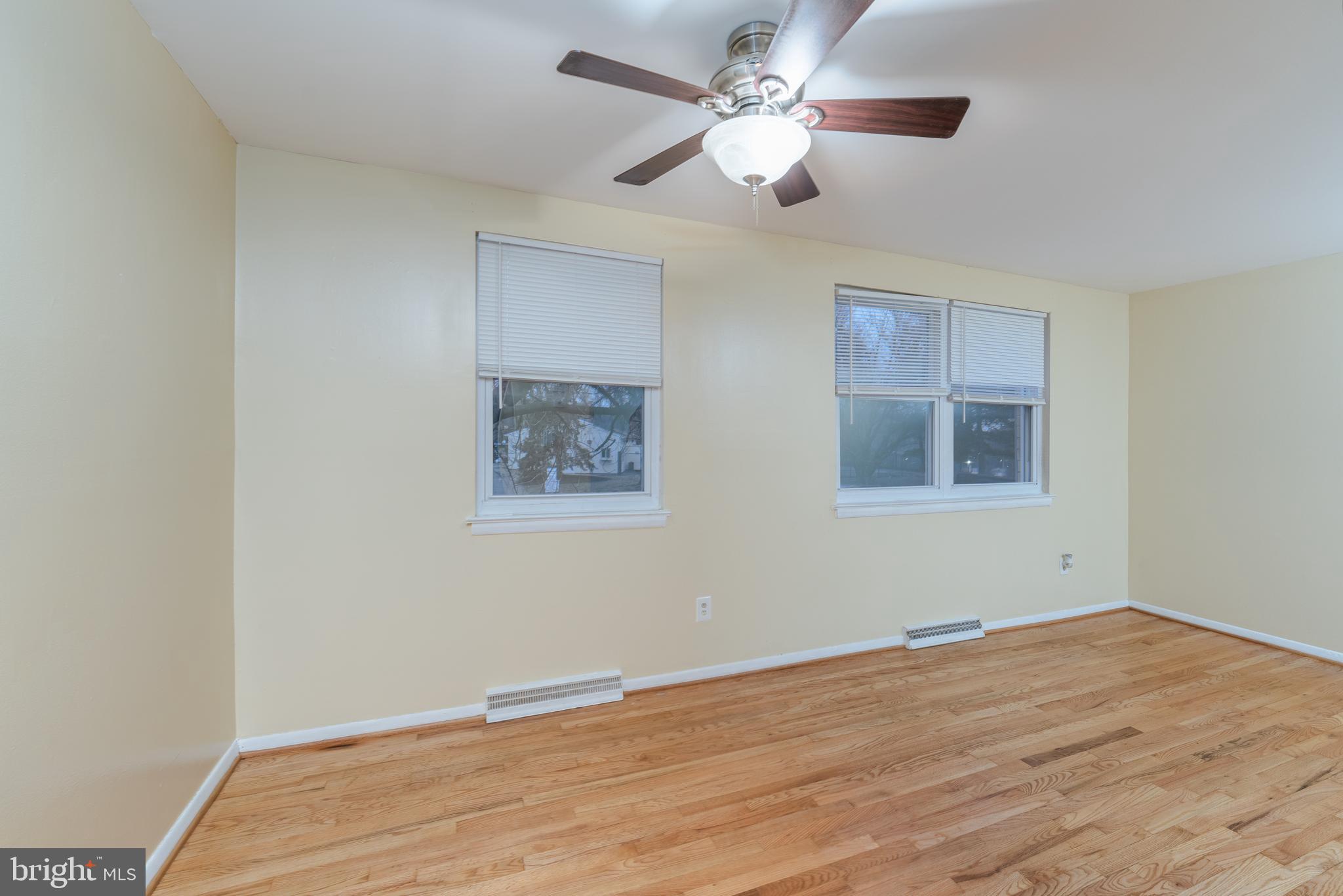 MEDFIELD - Residential Lease