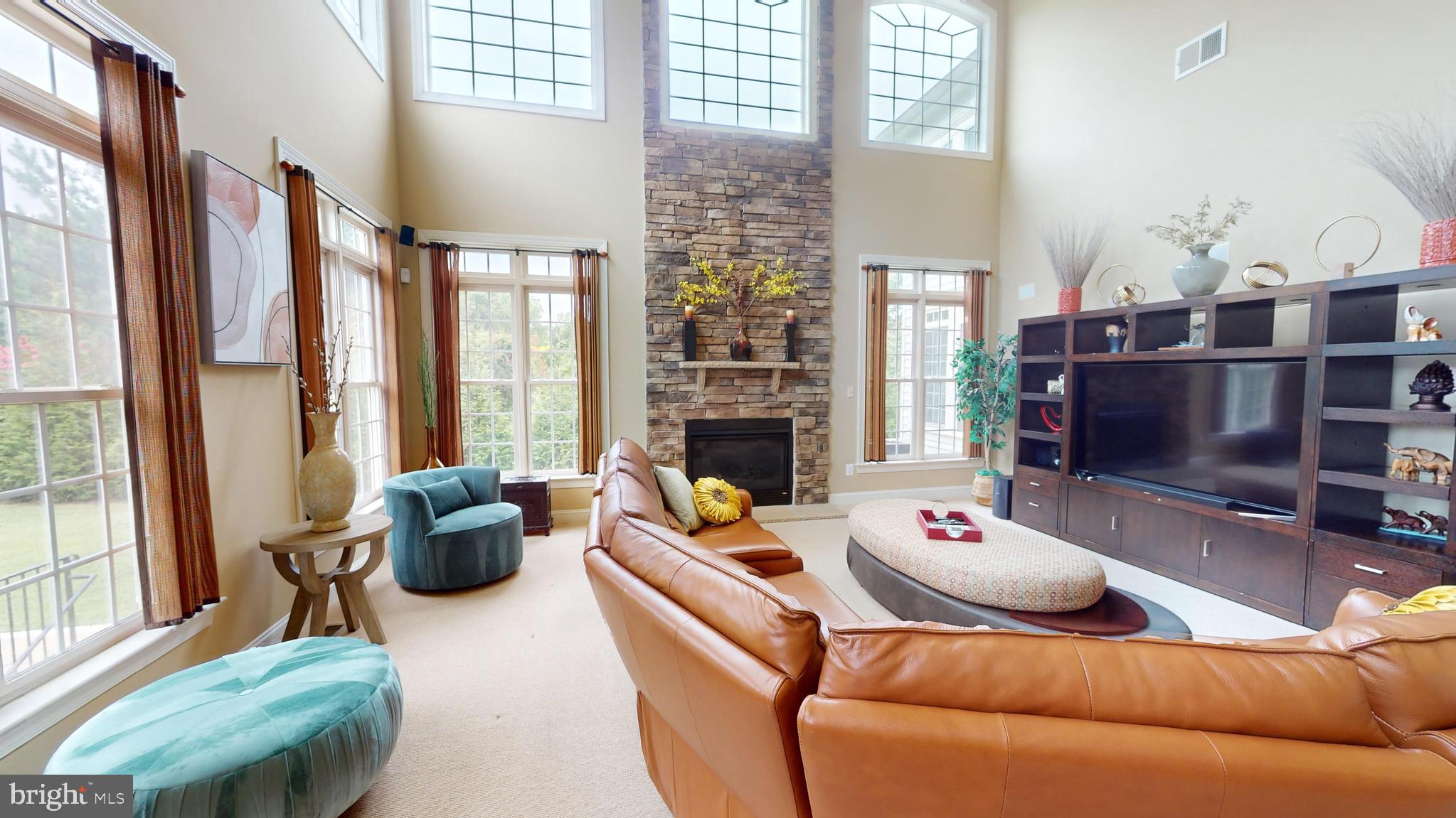 WINDSONG - Residential