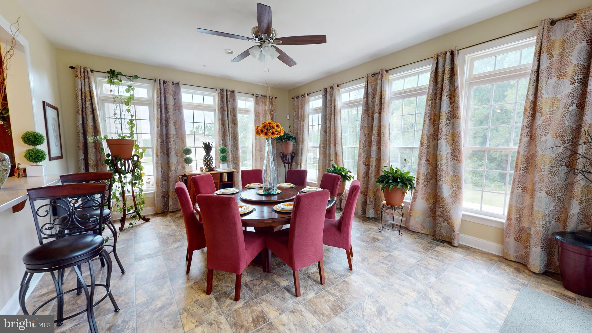 WINDSONG - Residential