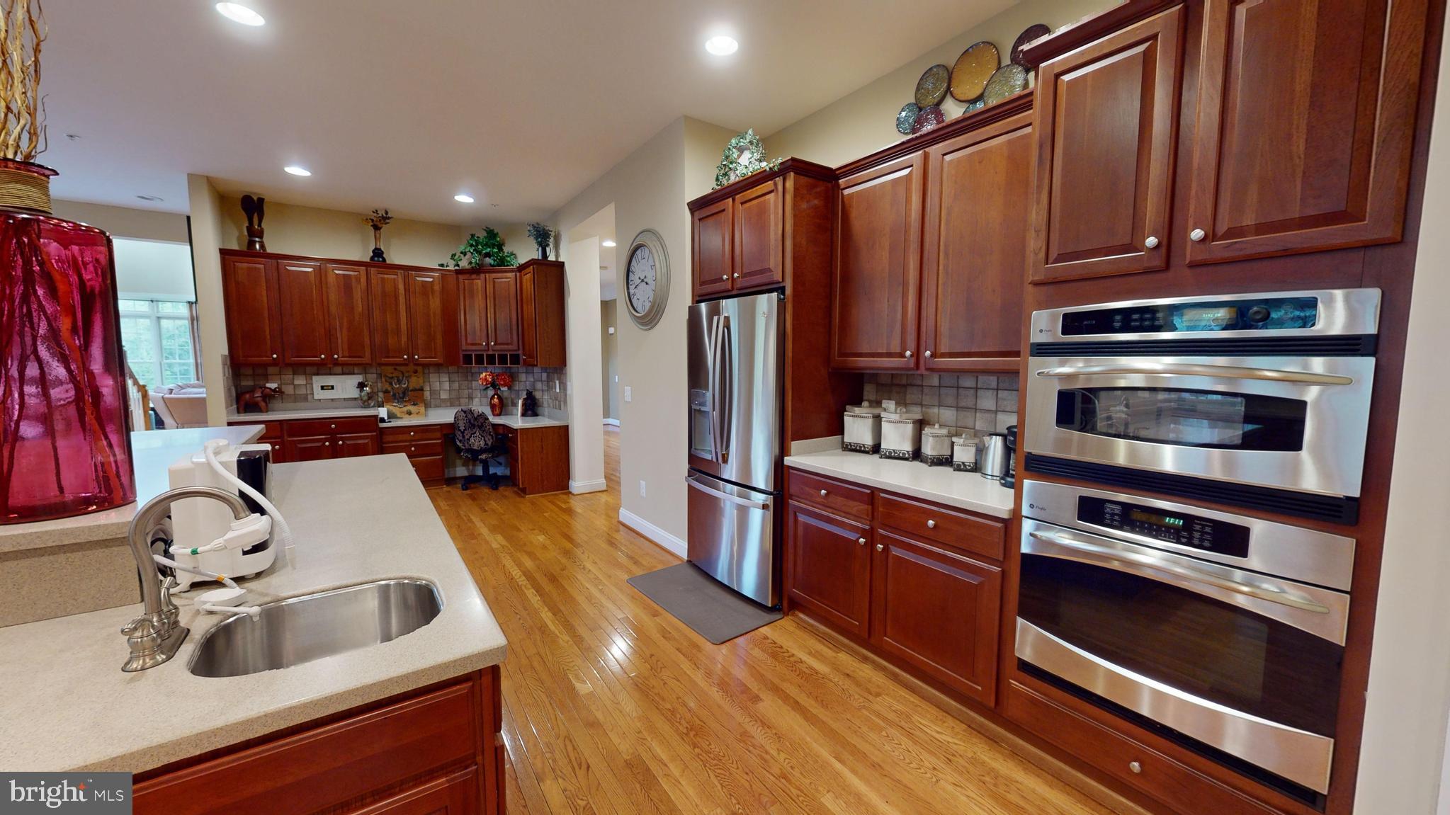 WINDSONG - Residential