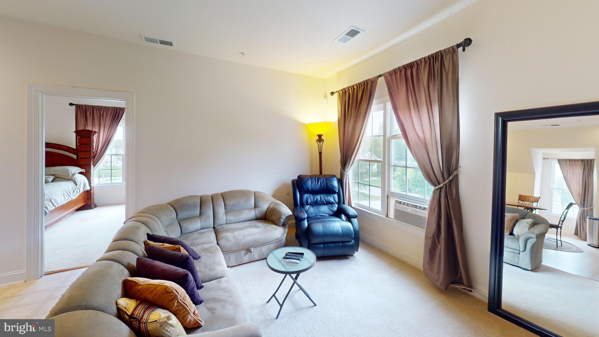 WINDSONG - Residential